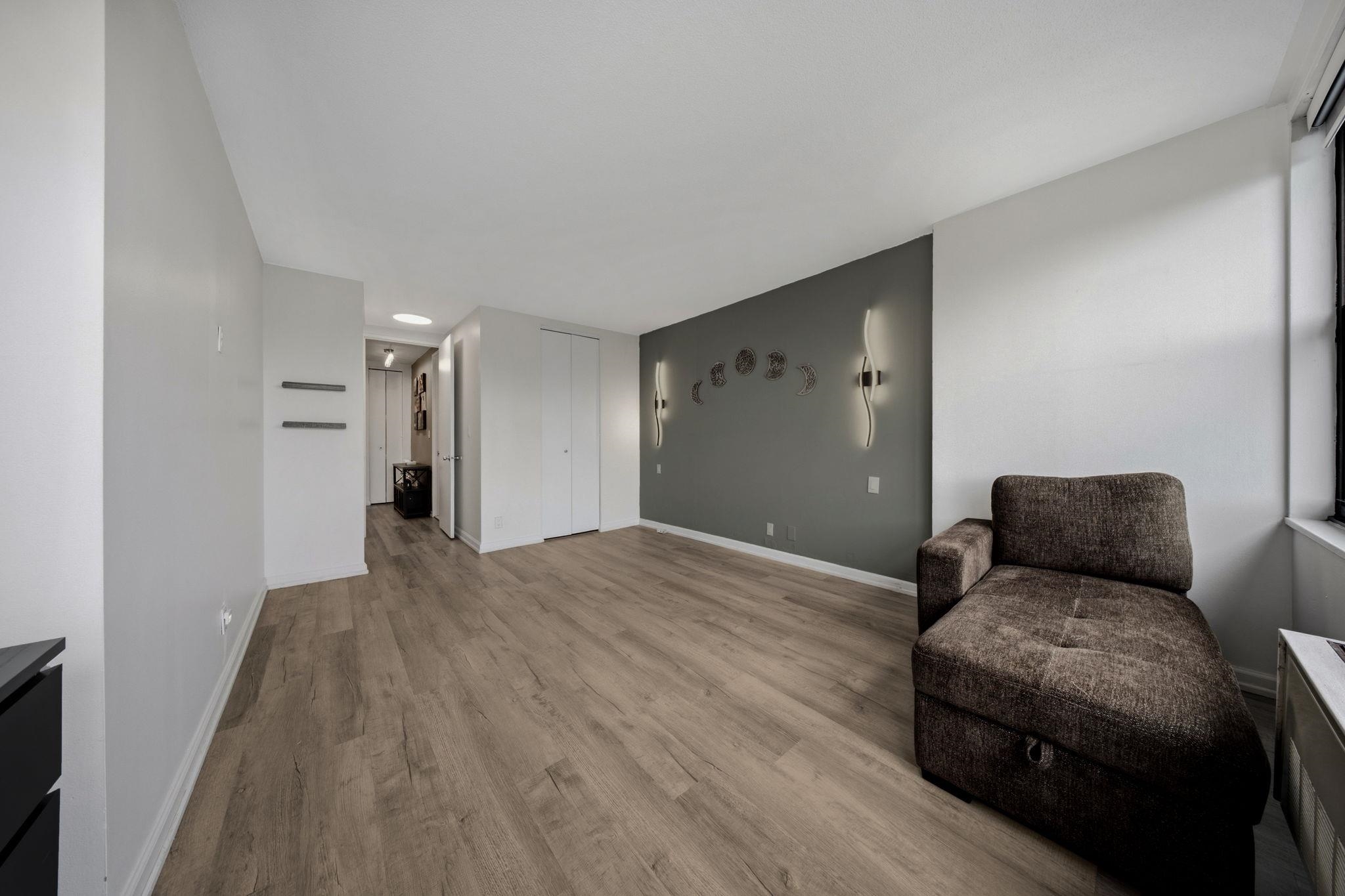 7002 Blvd East 6f Property Photo 23