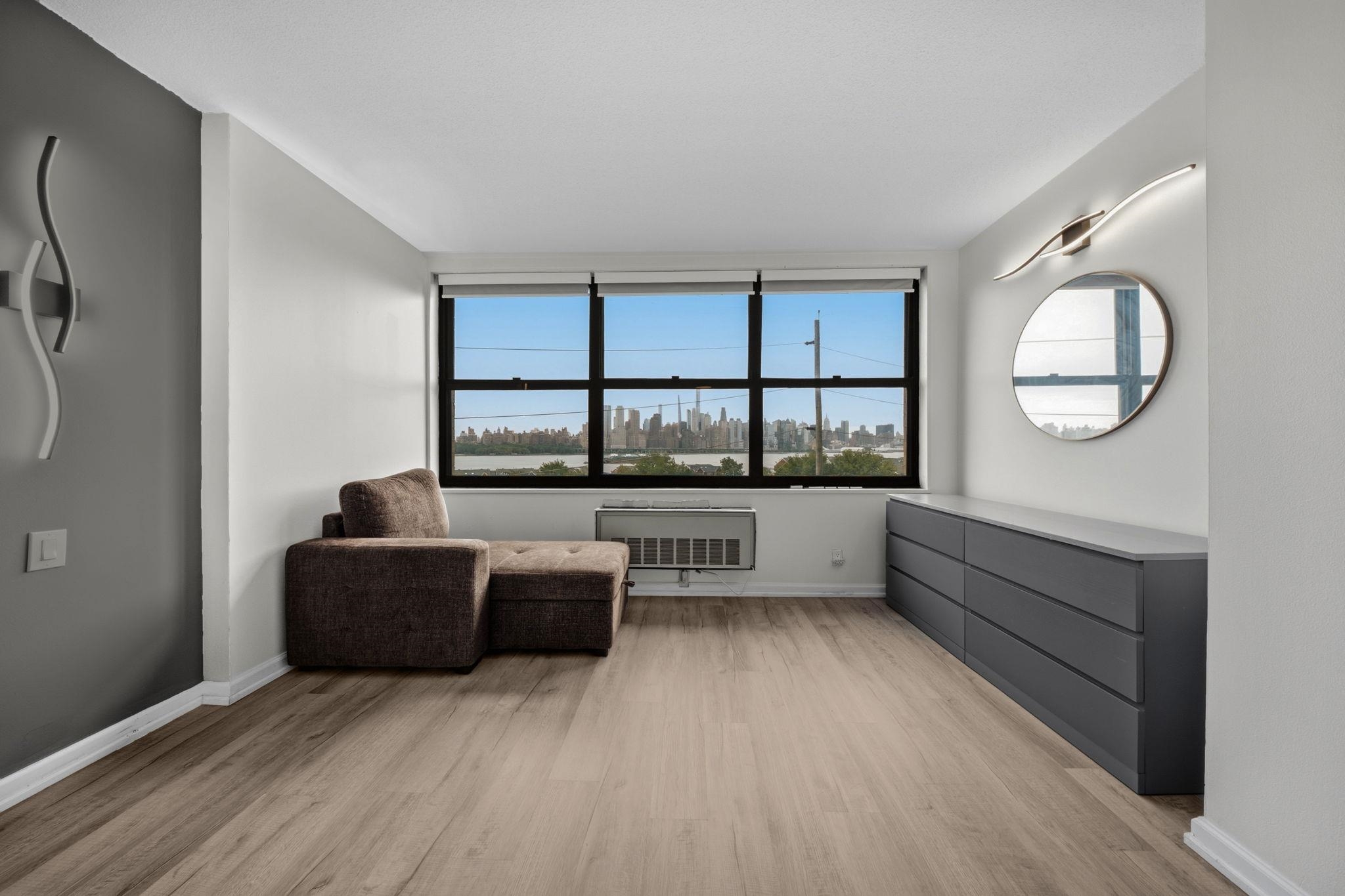 7002 Blvd East 6f Property Photo 24