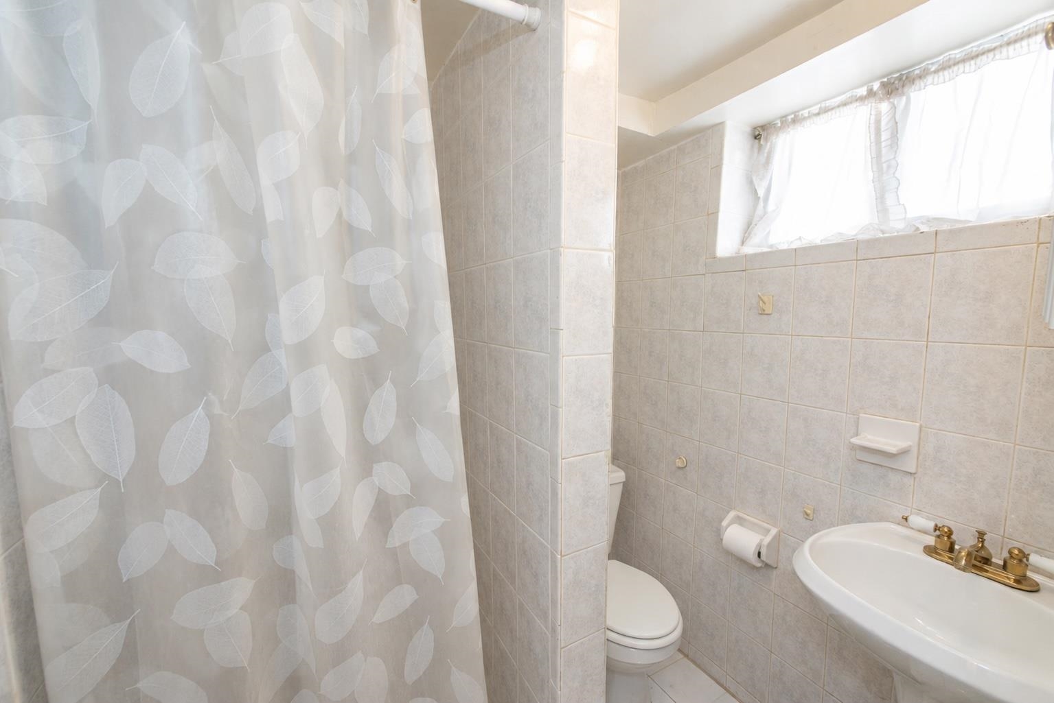 1456 76th St Property Photo 23