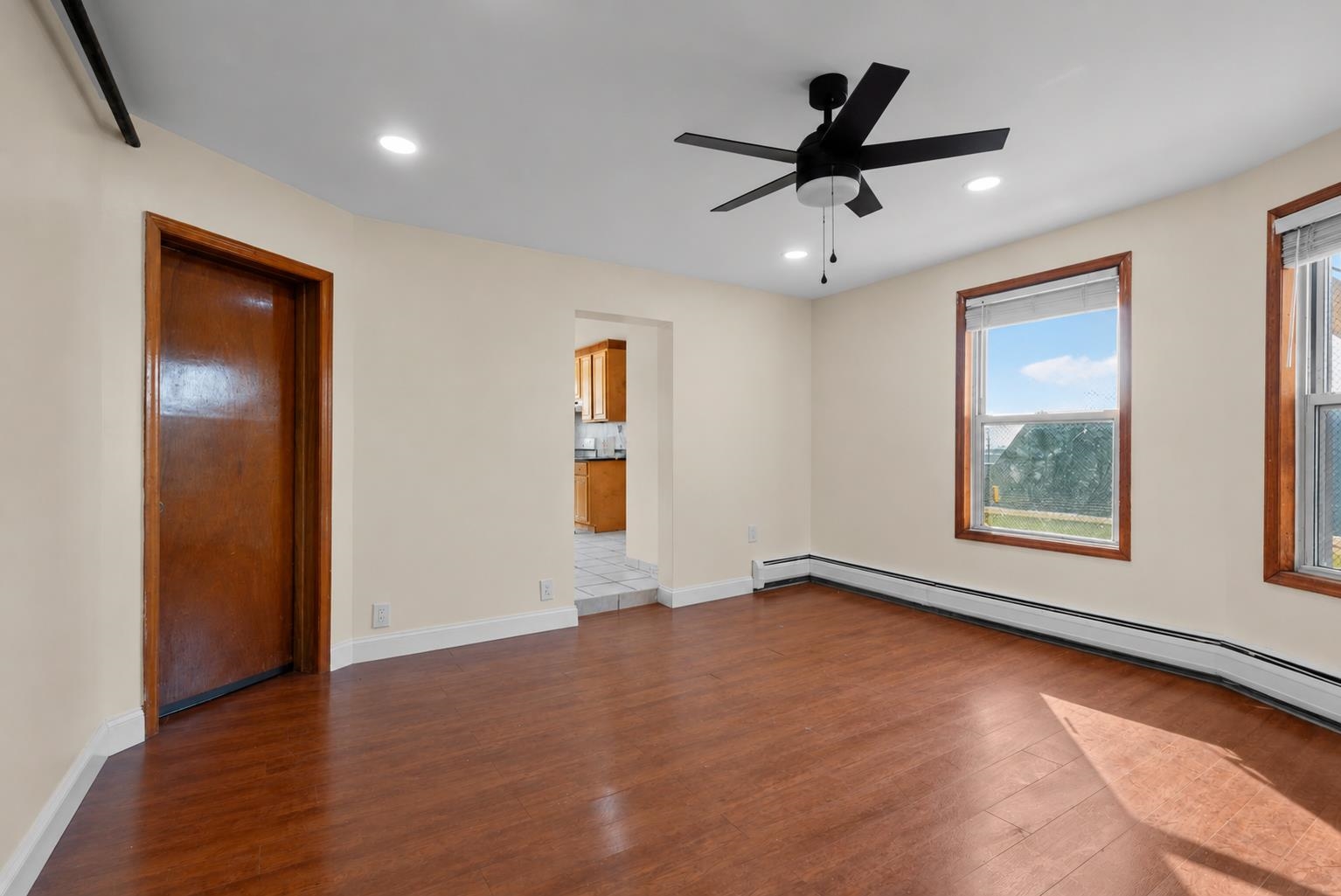 1219 51st St Property Photo 13