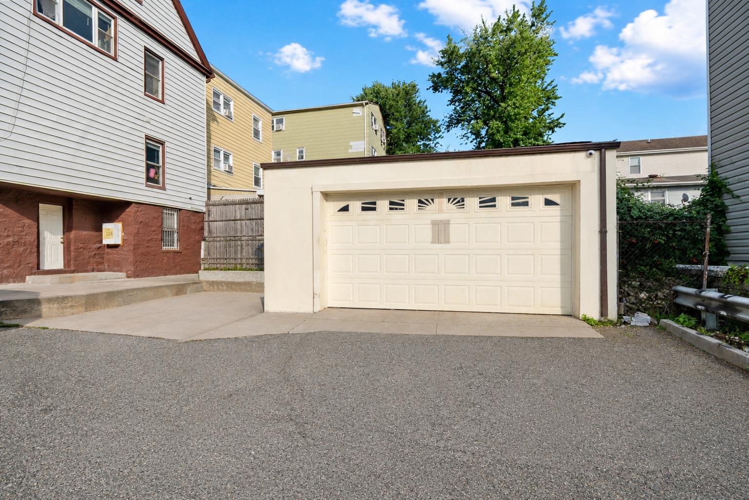 1219 51st St Property Photo 47