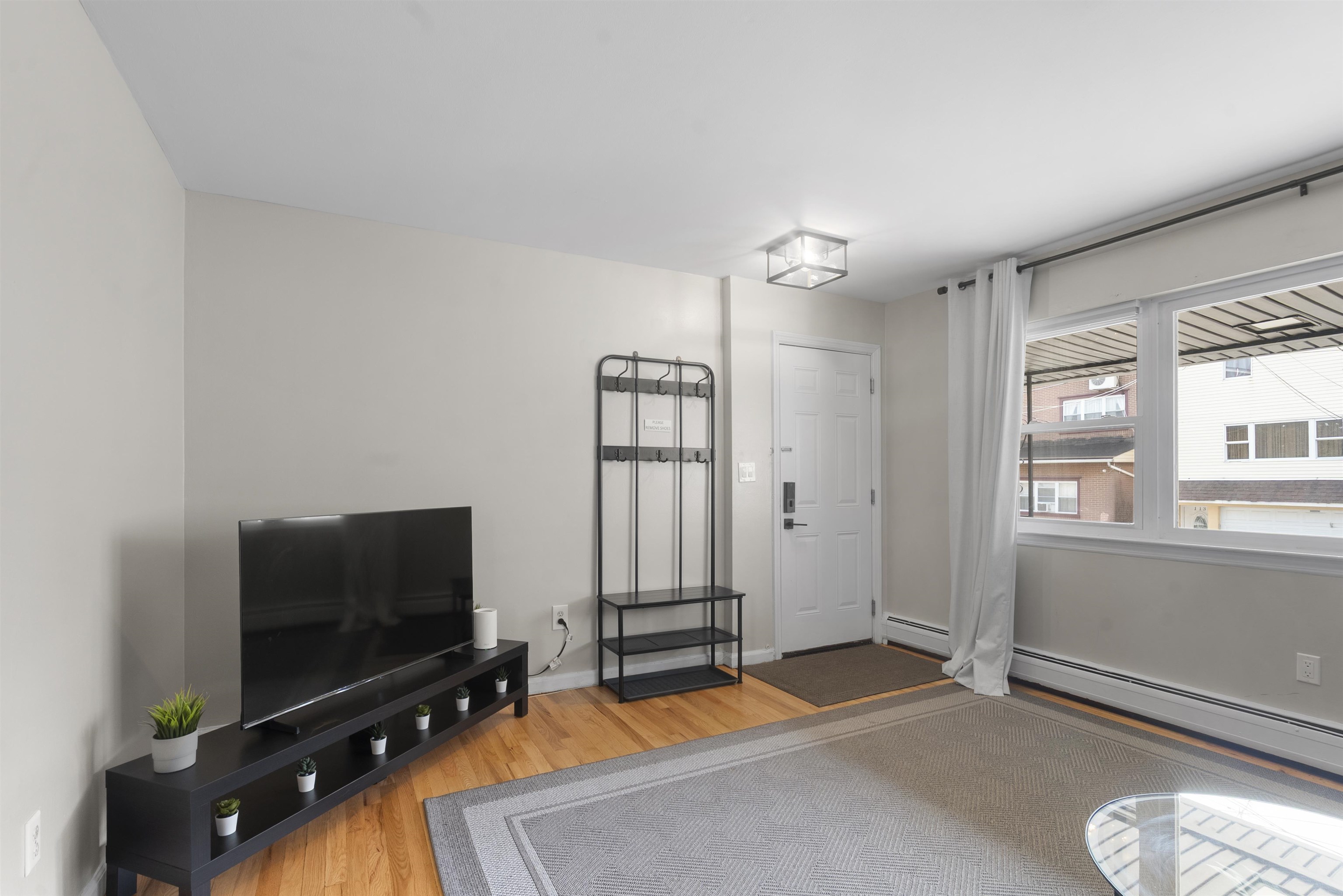 114 70th St Property Photo 3