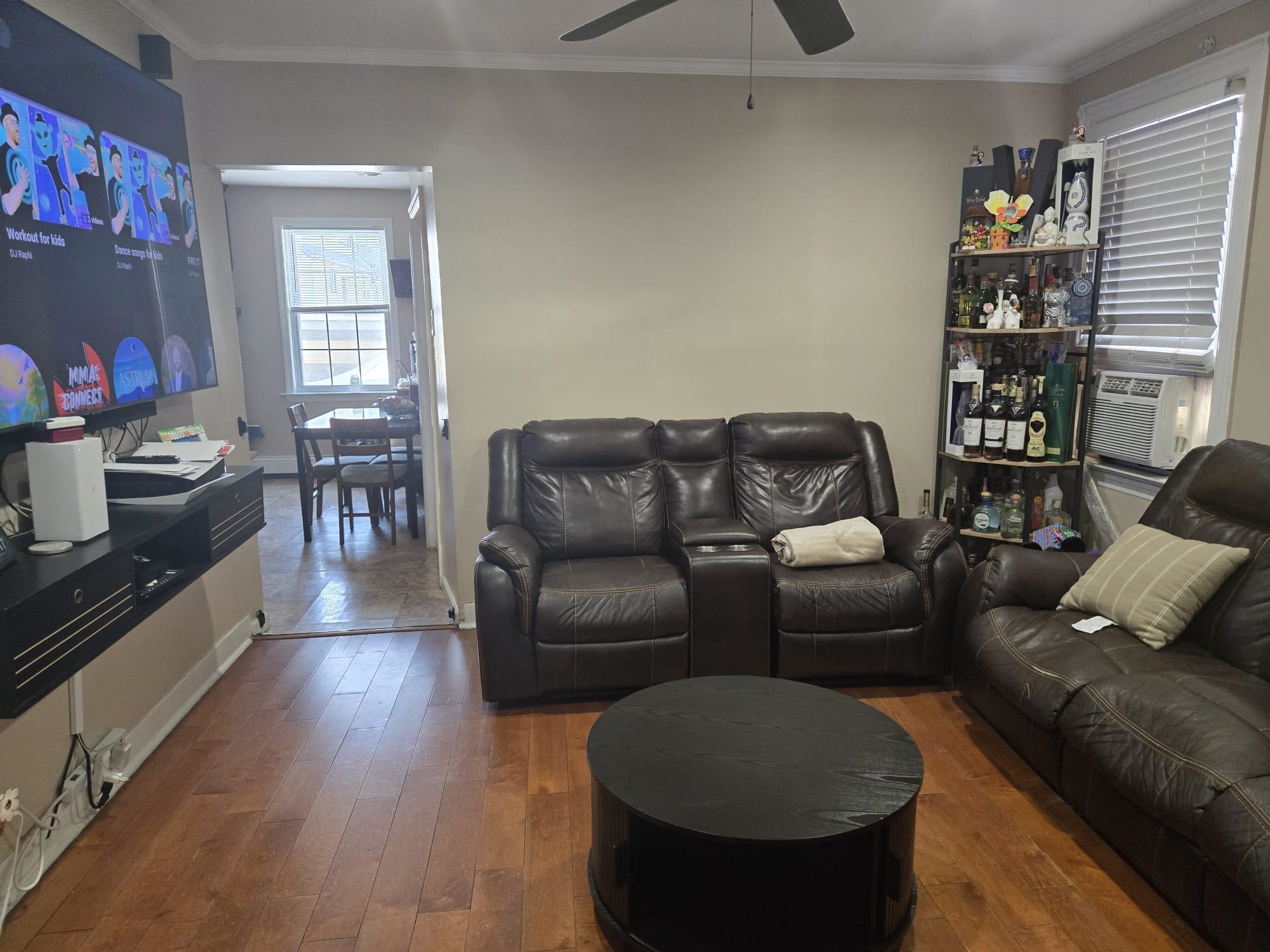 1511 76th St Property Photo 5