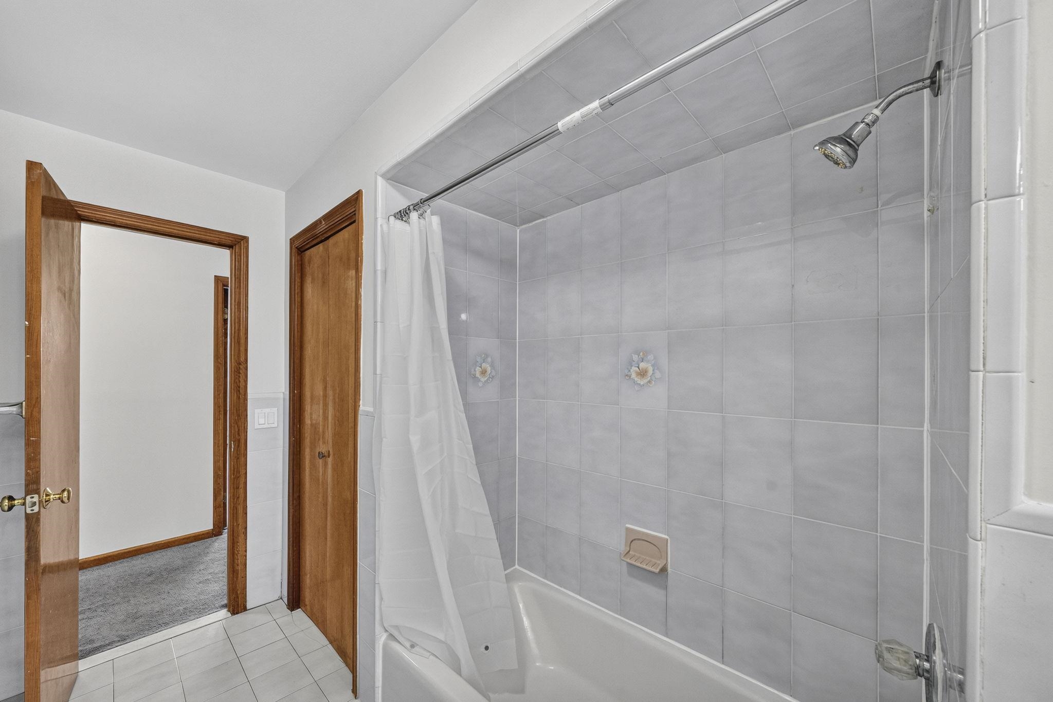 612 72nd St 2 Property Photo 13