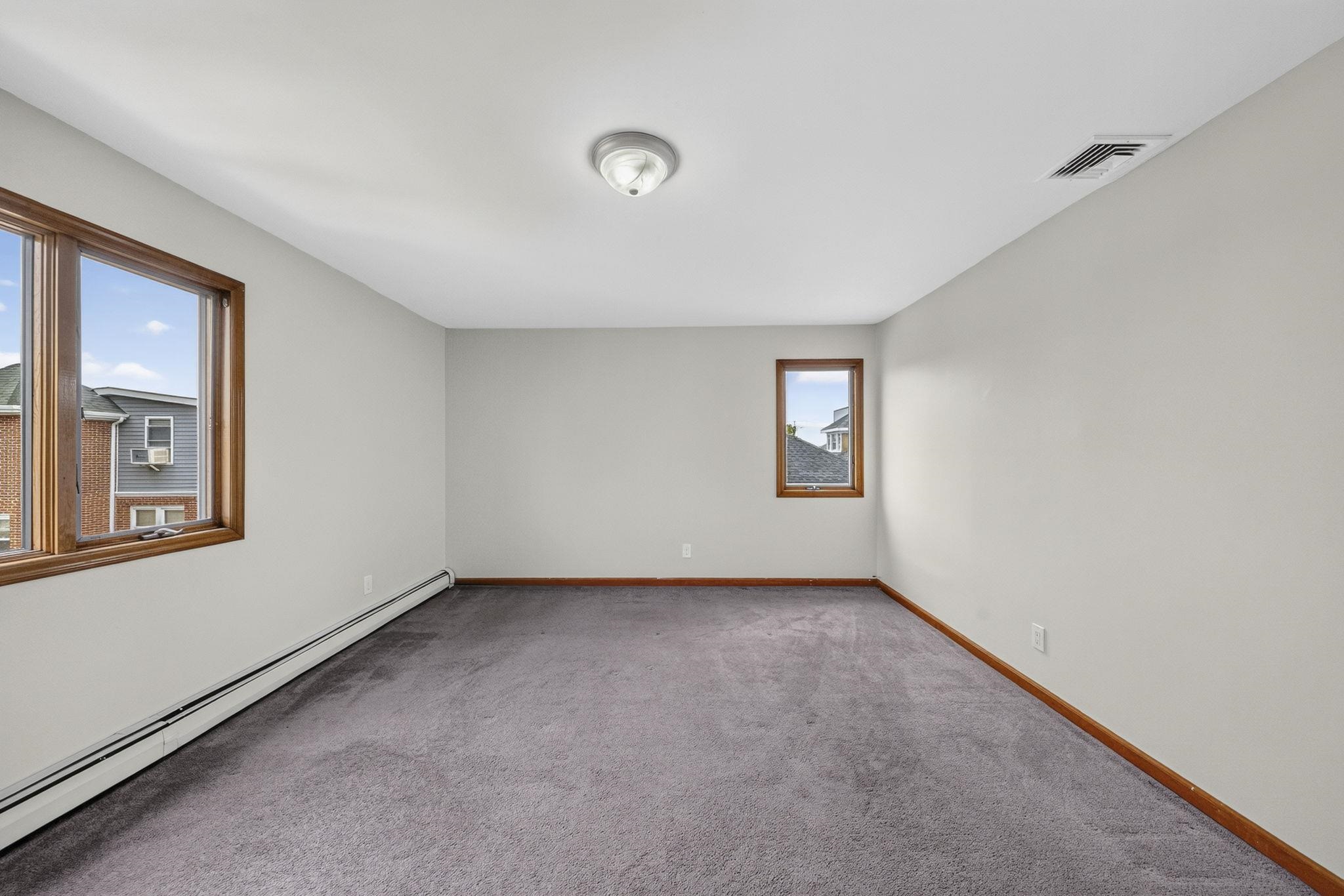 612 72nd St 2 Property Photo 16