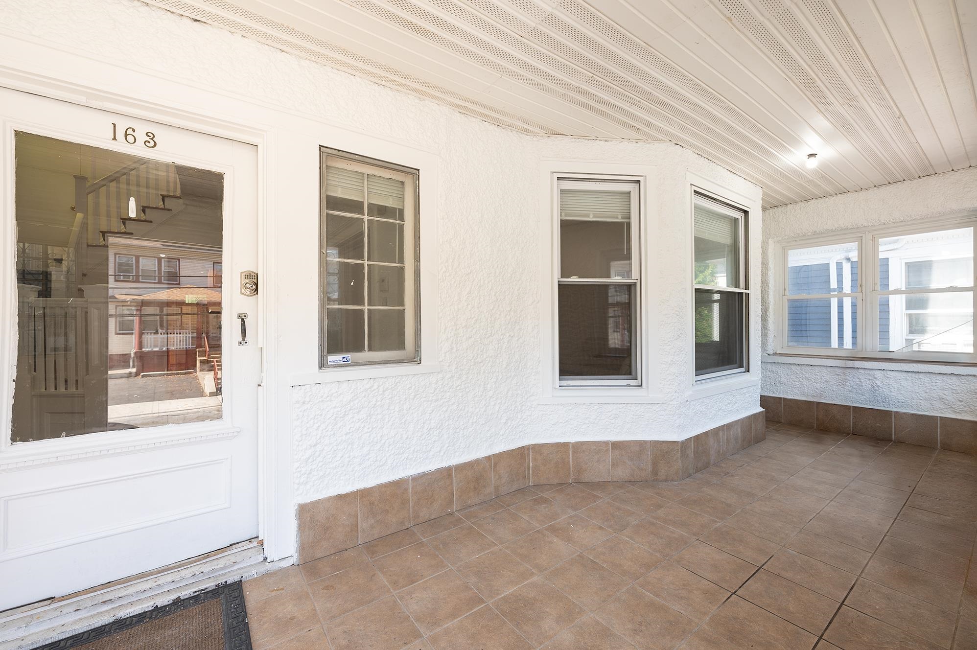 163 Jewett Ave Property Photo 2
