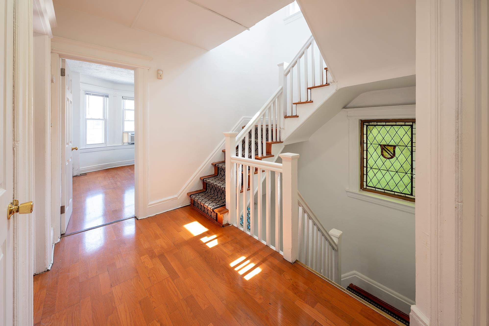 163 Jewett Ave Property Photo 9