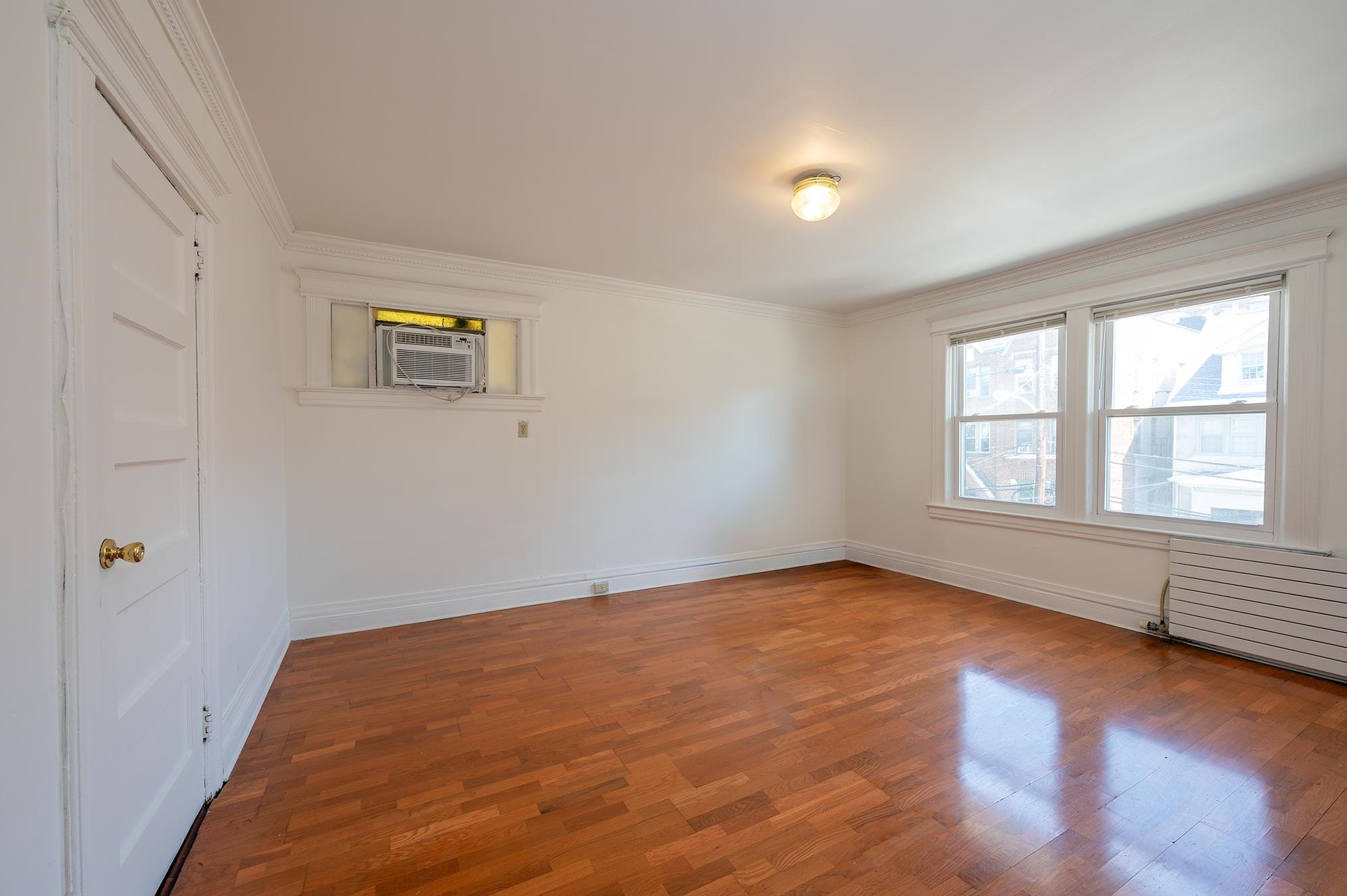 163 Jewett Ave Property Photo 12