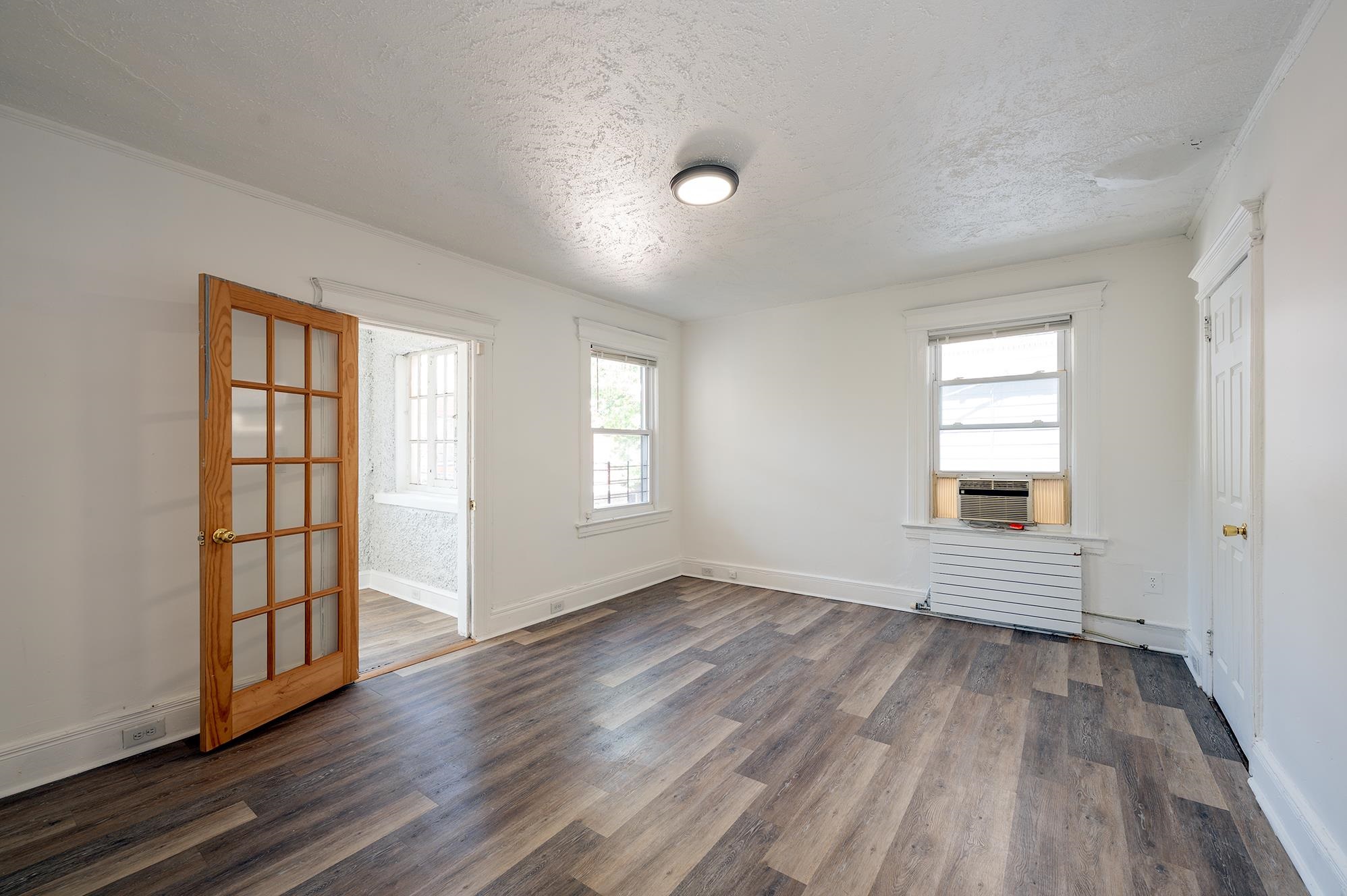 163 Jewett Ave Property Photo 13