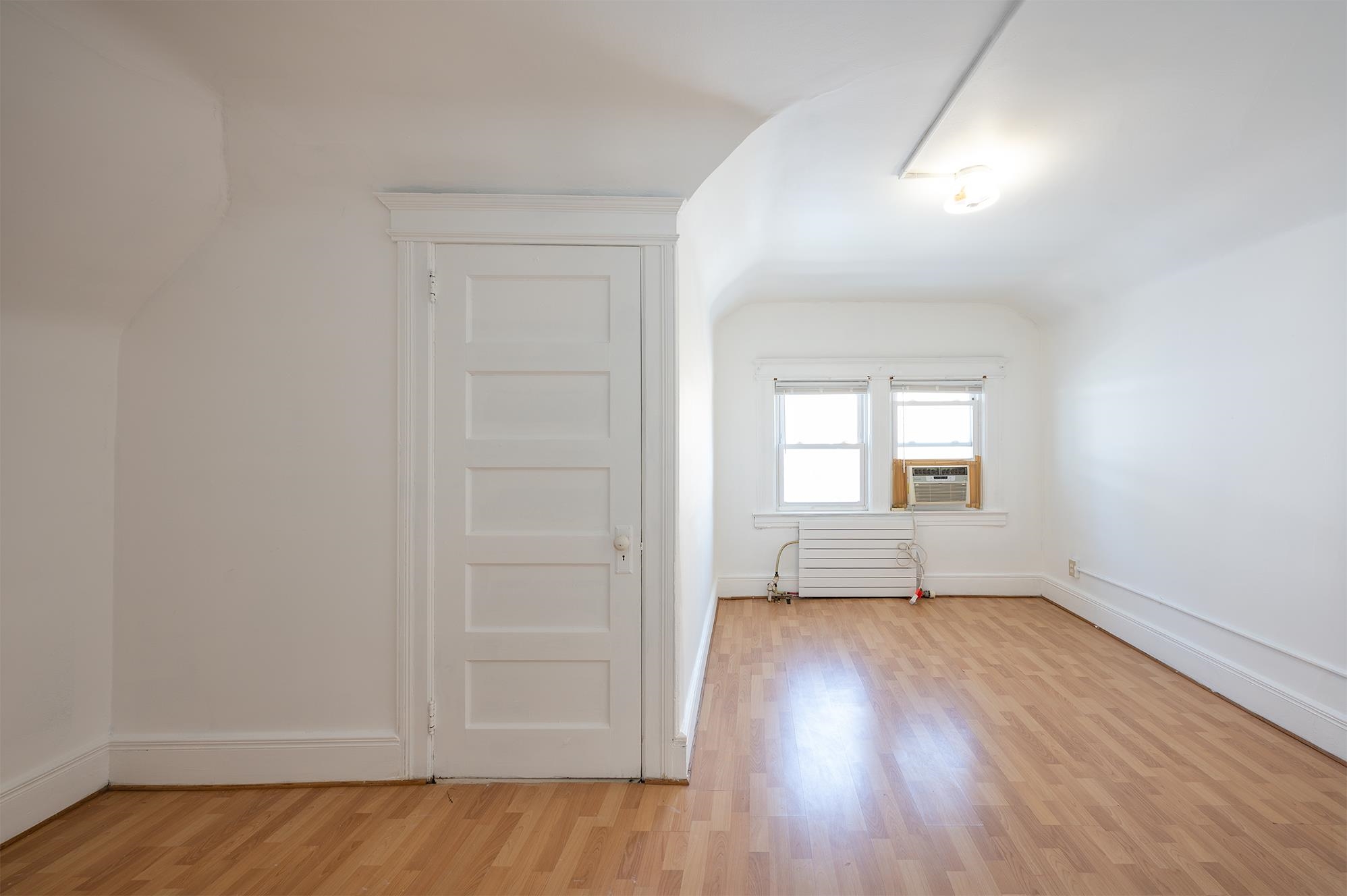 163 Jewett Ave Property Photo 15