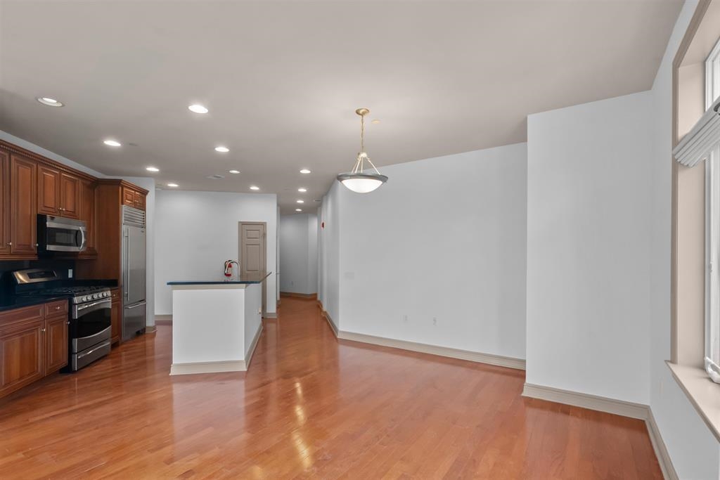 7400 River Rd 438 Property Photo 13