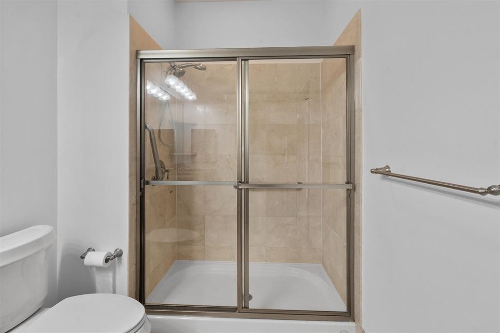 7400 River Rd 438 Property Photo 20