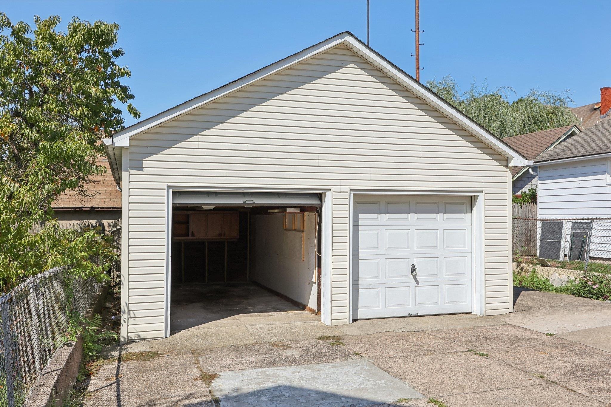 153 Banta Ave 1 Property Photo 22