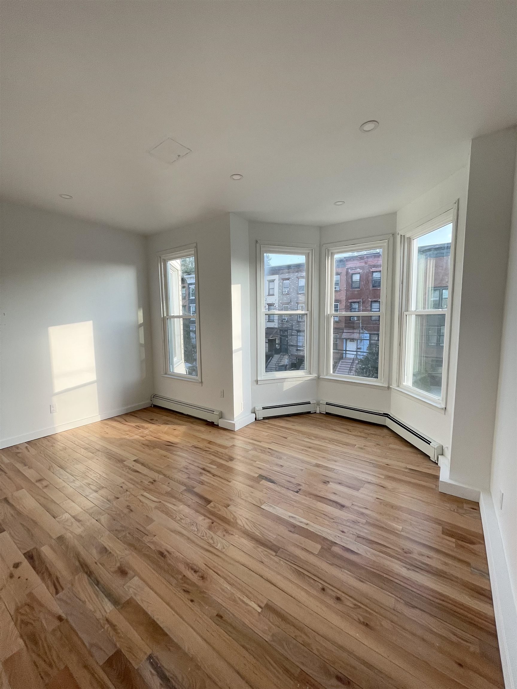 38.5 BELMONT AVE 2 Property Photo 1