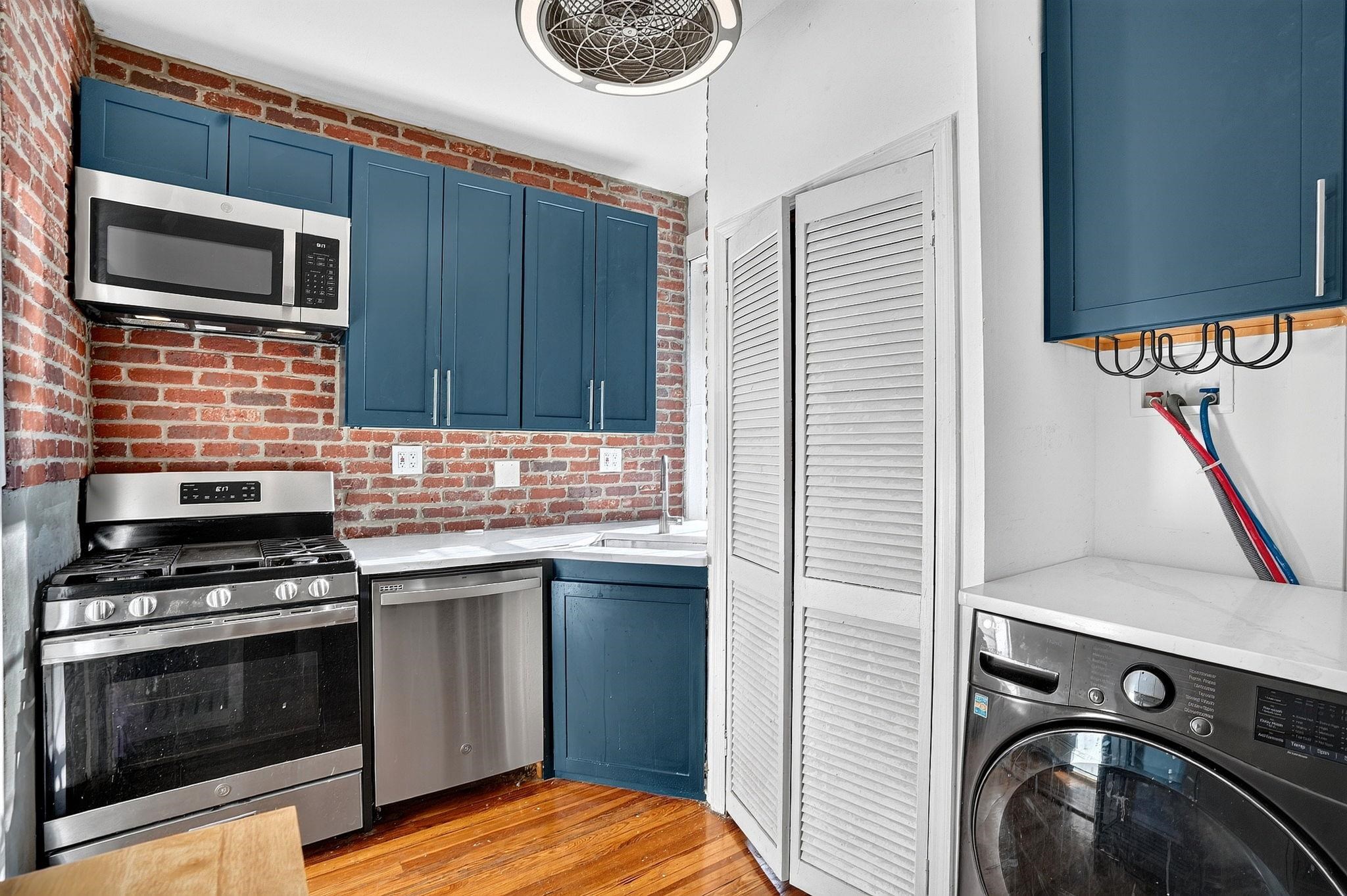 247 Montgomery St Unit# 7 Property Photo 14