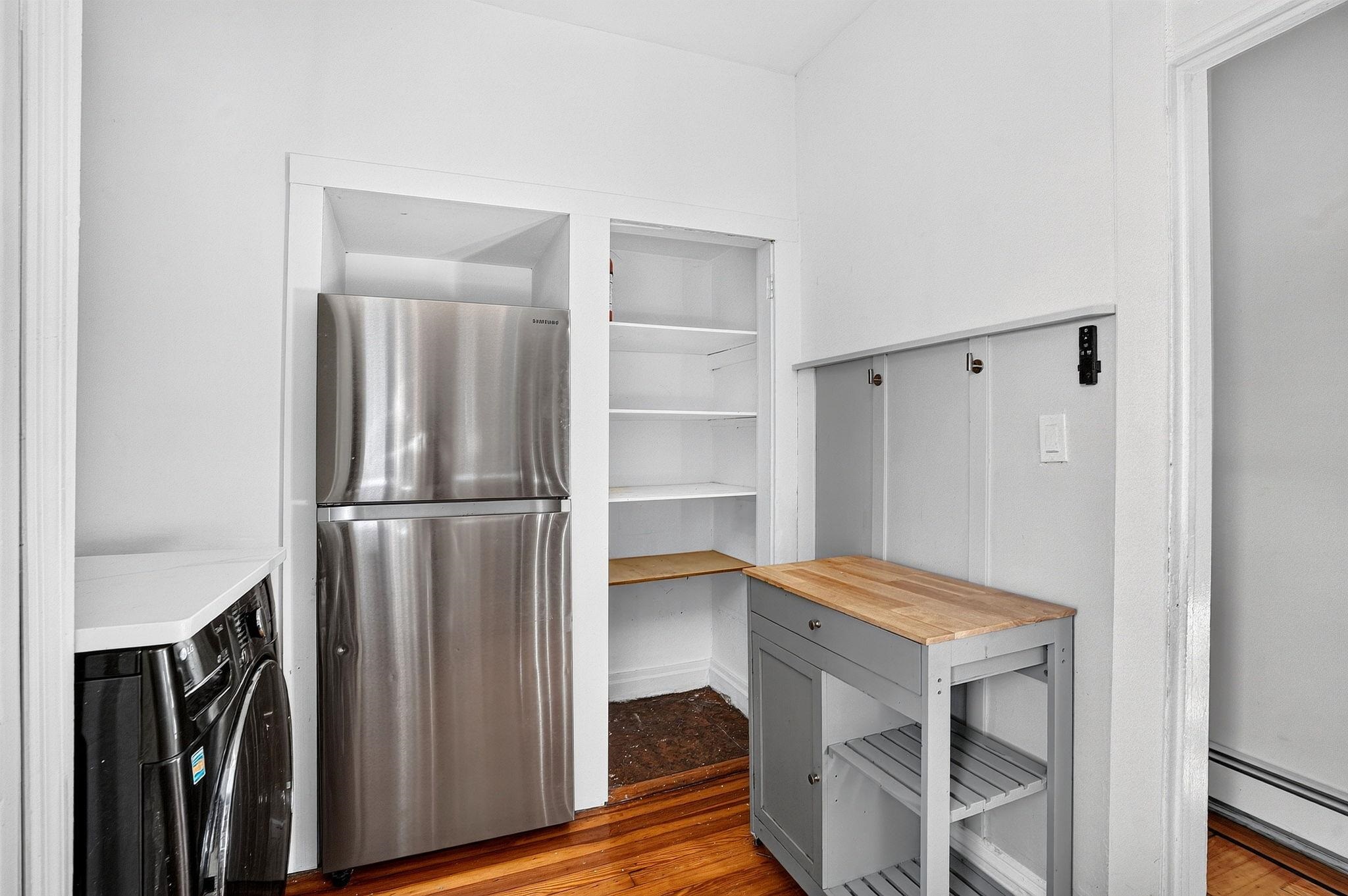 247 Montgomery St Unit# 7 Property Photo 16