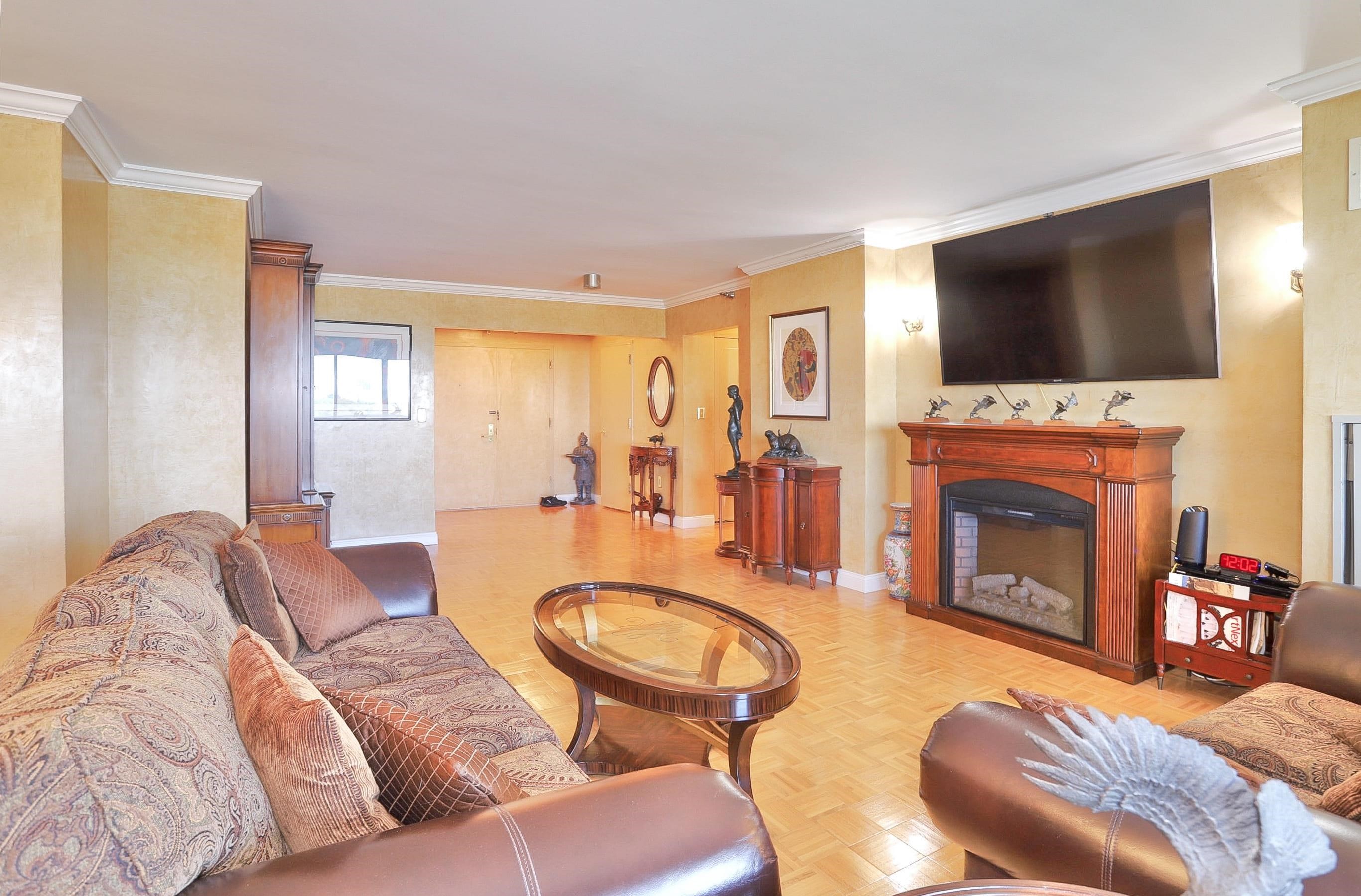 1512 Palisade Ave 14r Property Photo 10