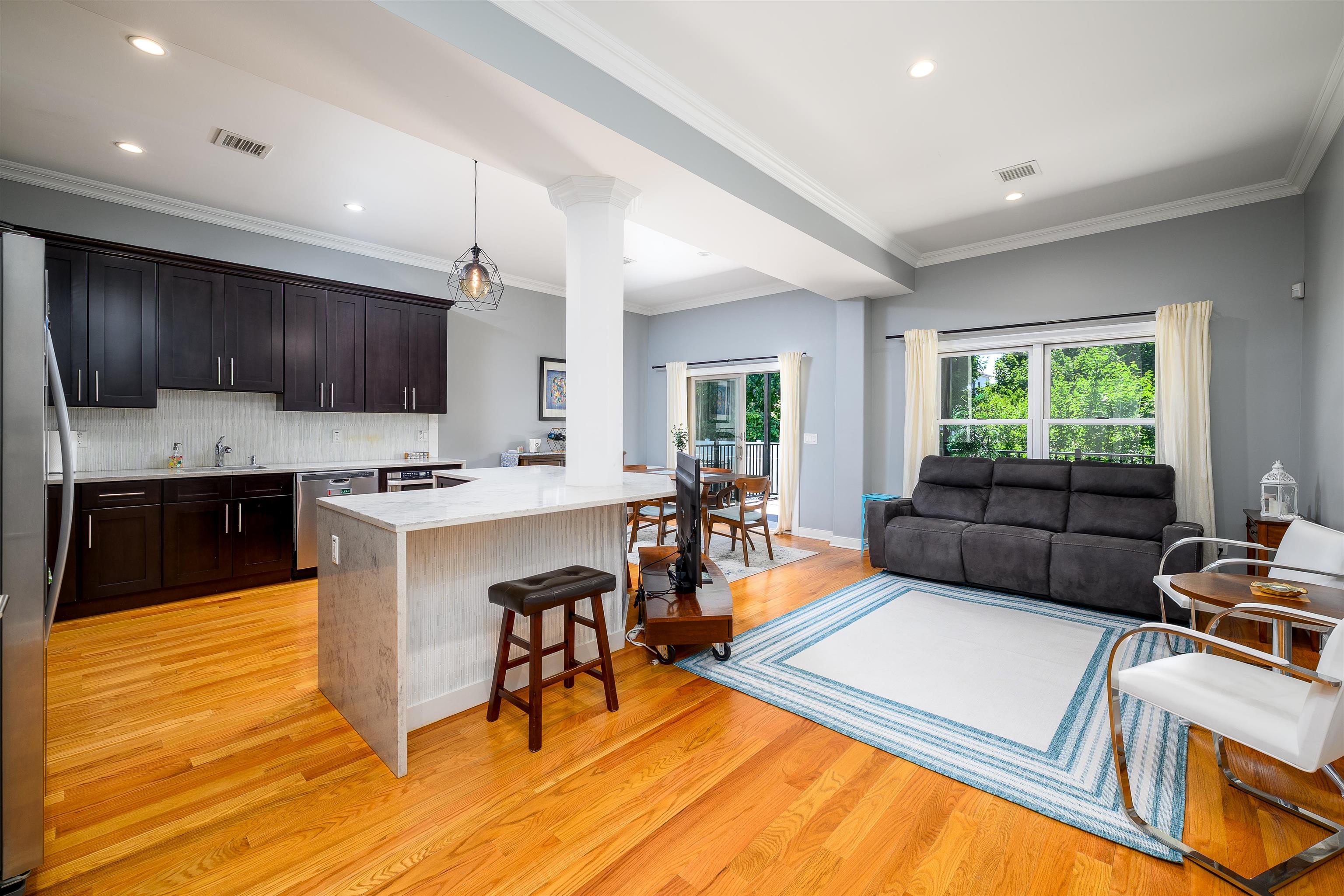40 MILTON AVE 1 Property Photo 1