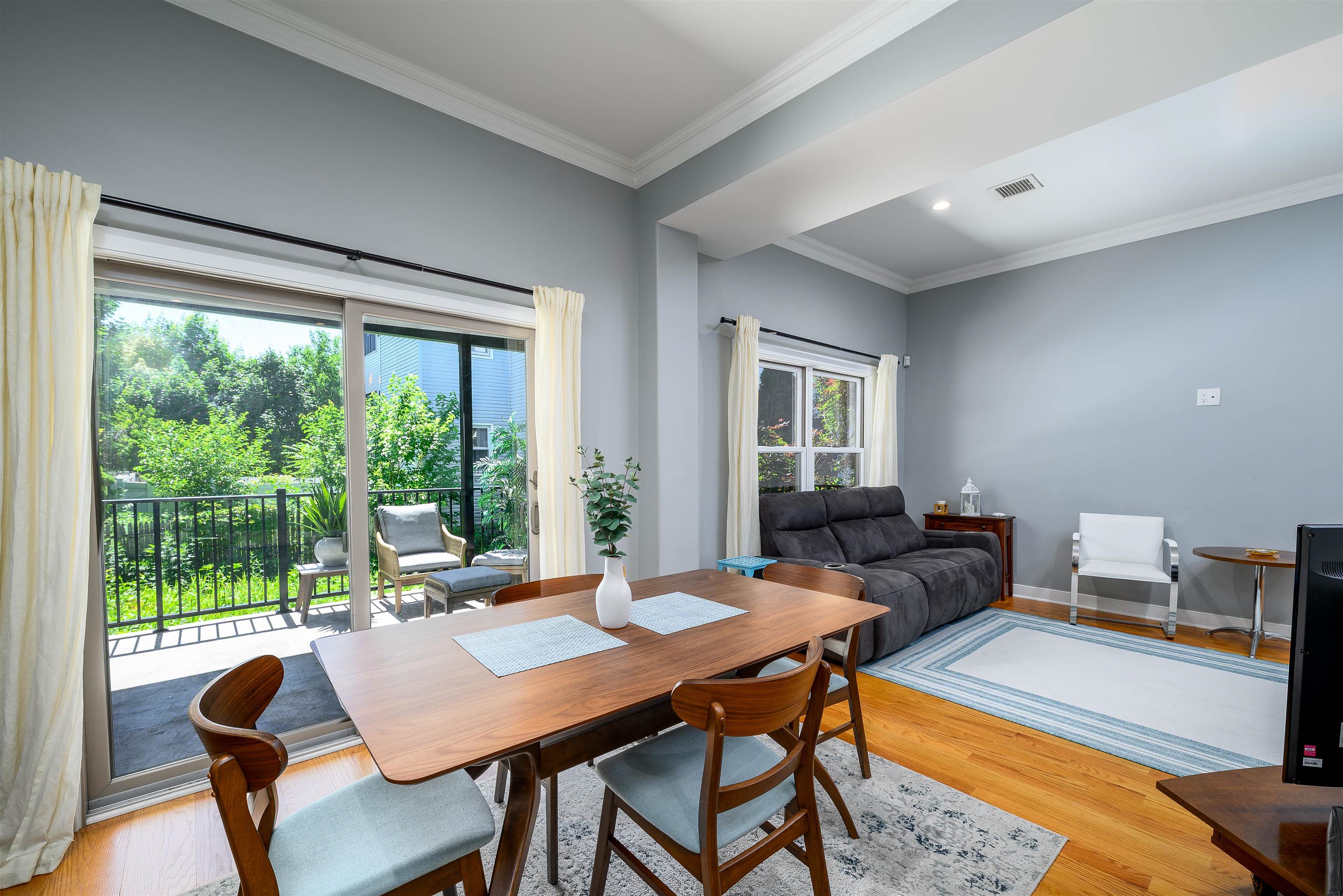 40 Milton Ave 1 Property Photo 2