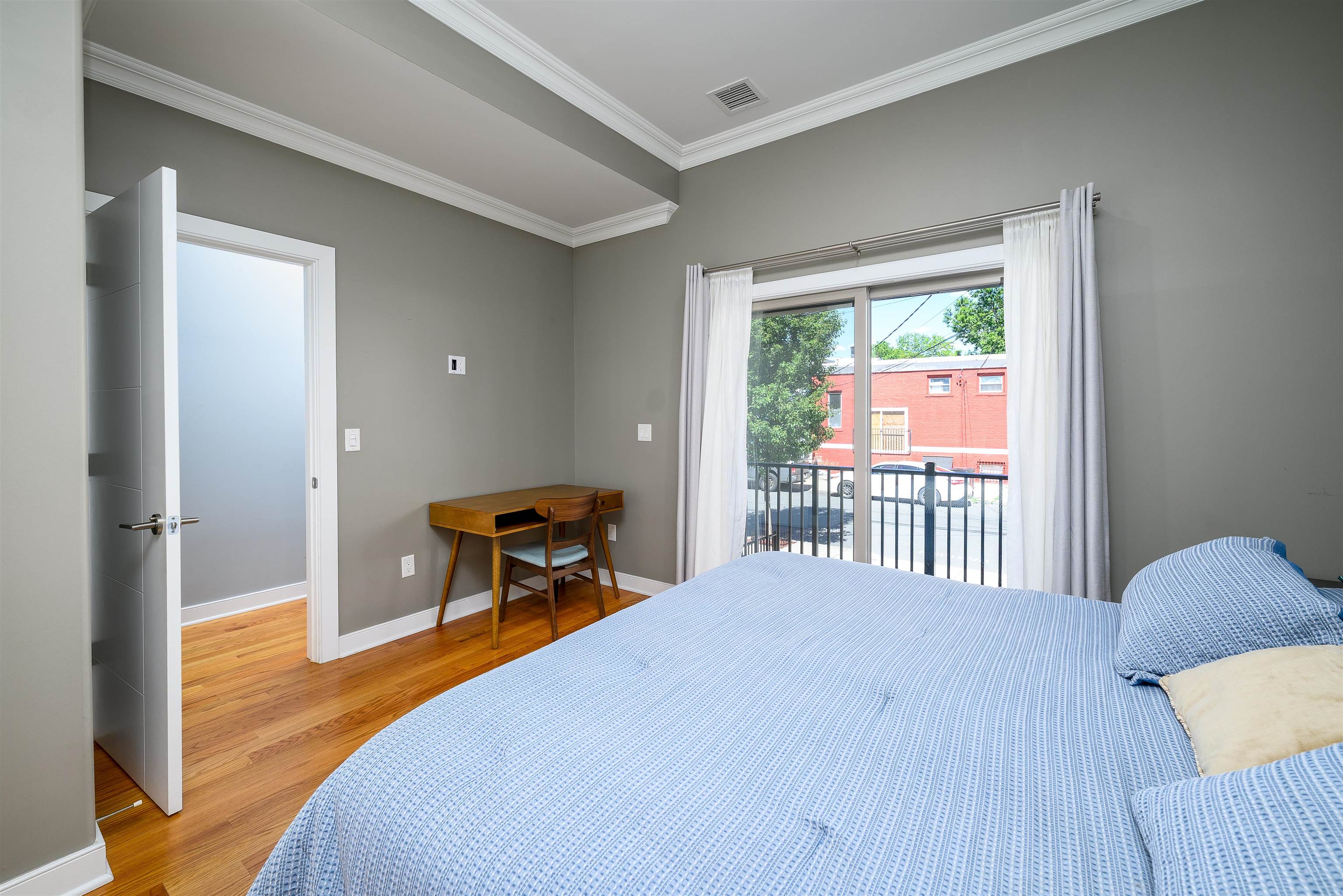 40 Milton Ave 1 Property Photo 16
