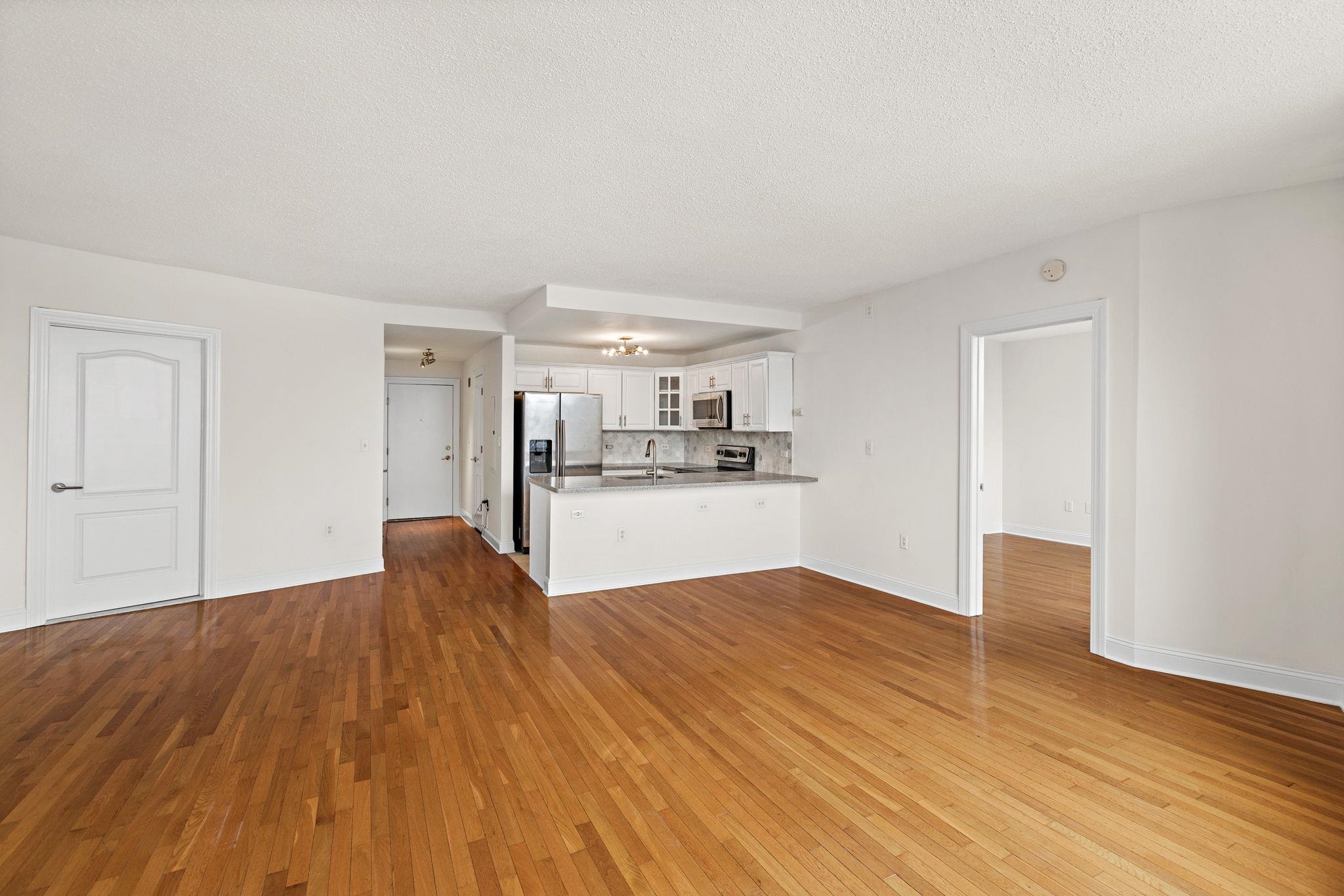 415 Newark St 8c Property Photo 10