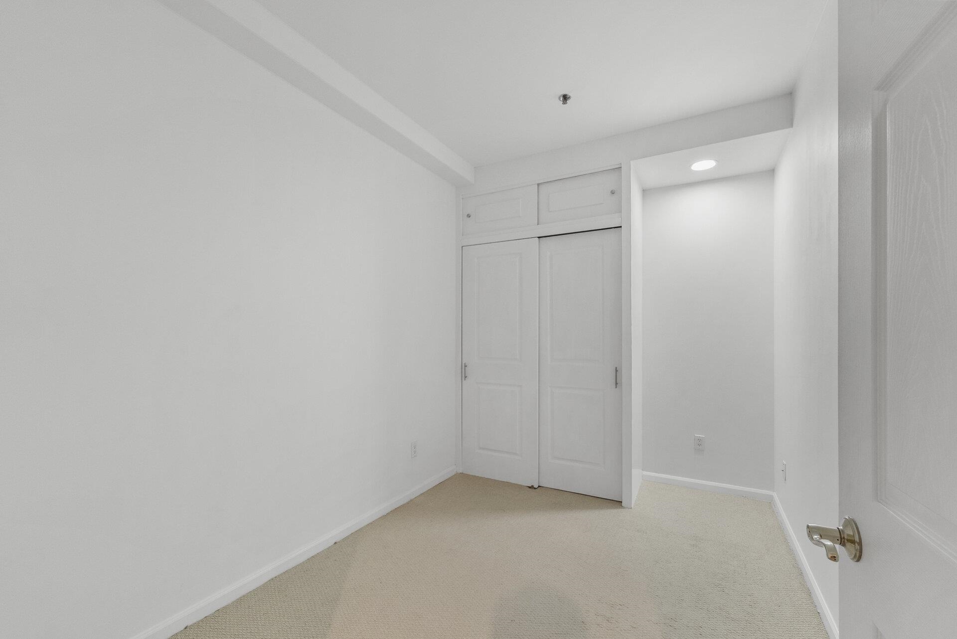 318 54th St 5b Property Photo 9