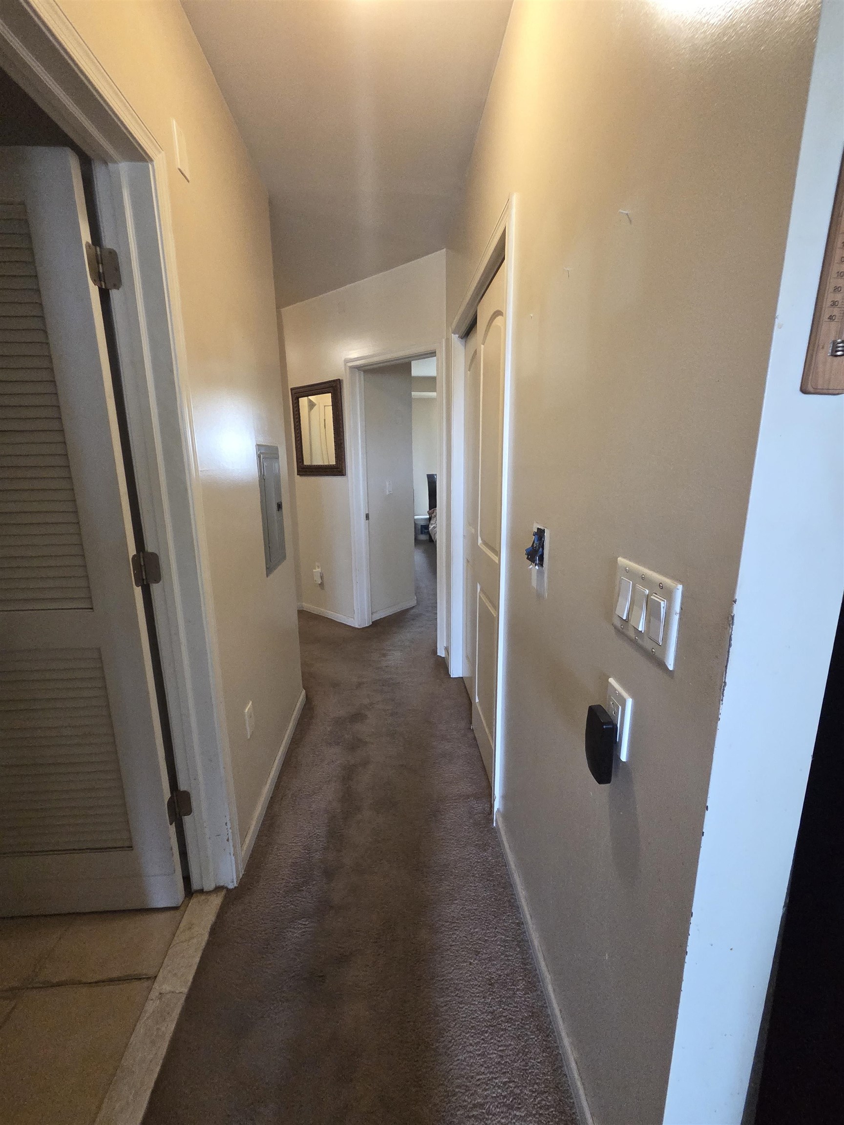 564 52nd St 205 Property Photo 8