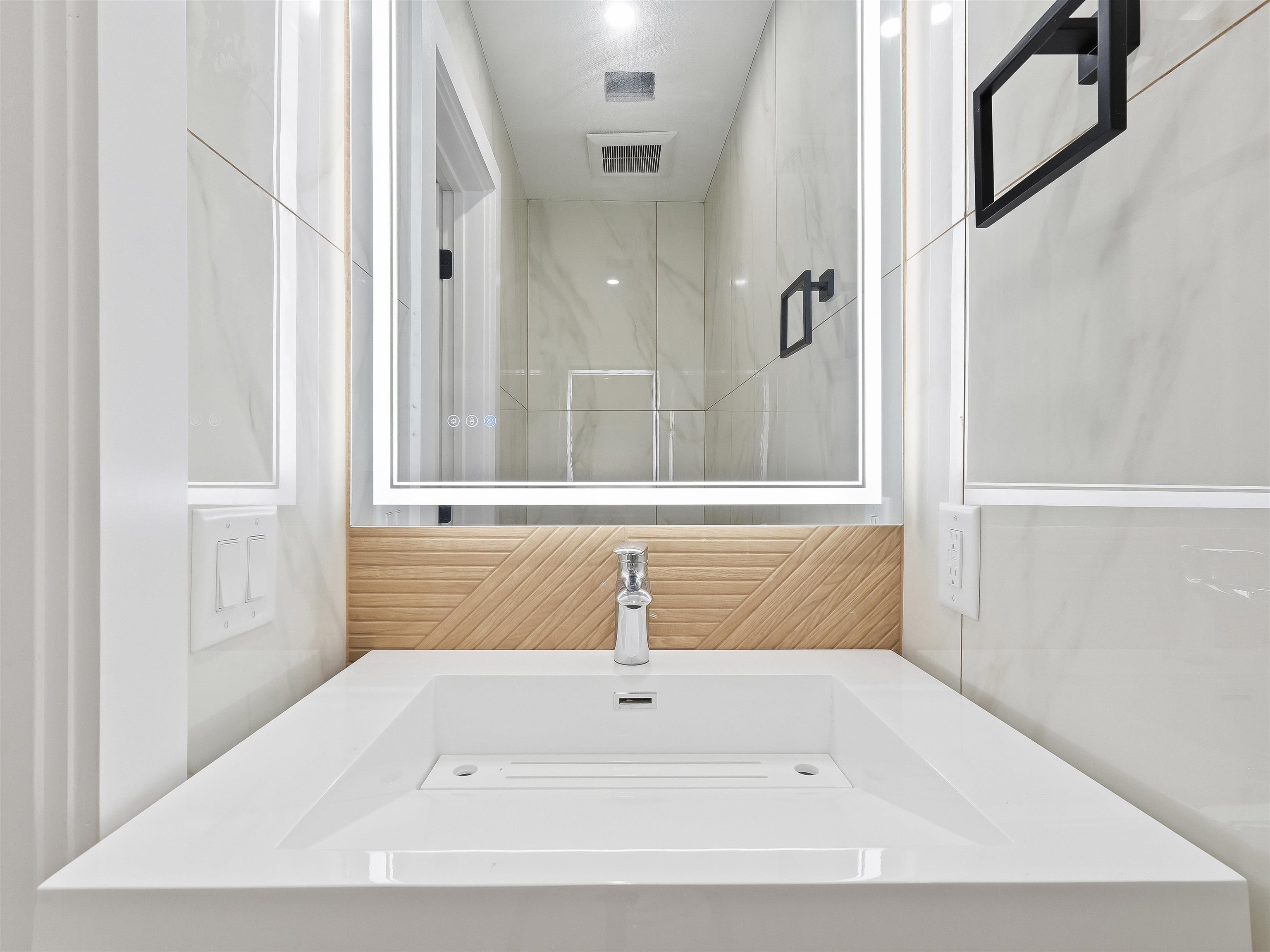 152 Bleecker St 4 (adu) Property Photo 8