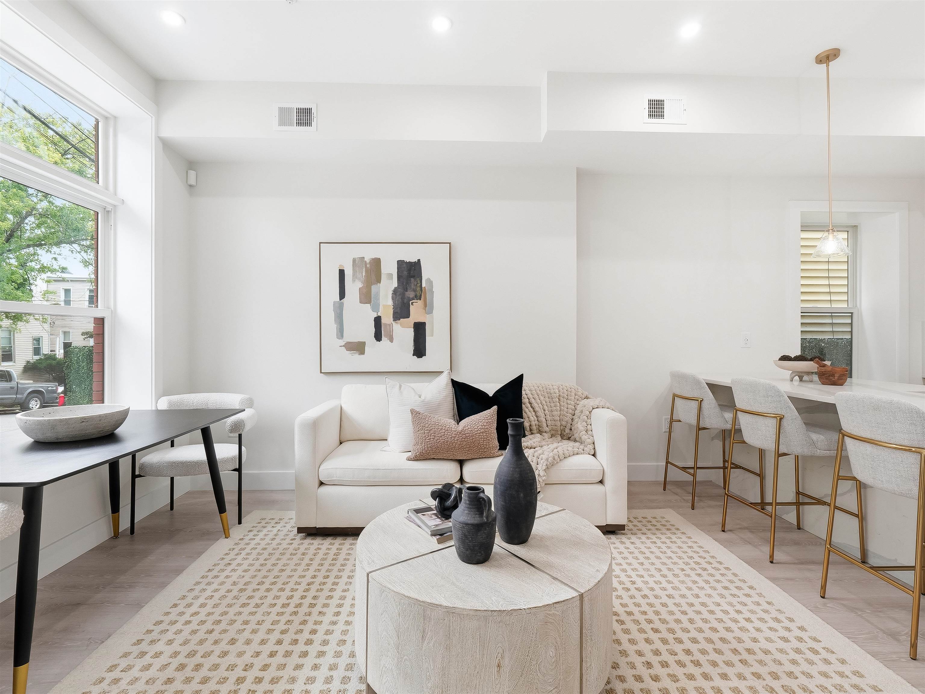 152 BLEECKER ST 1 Property Photo 1
