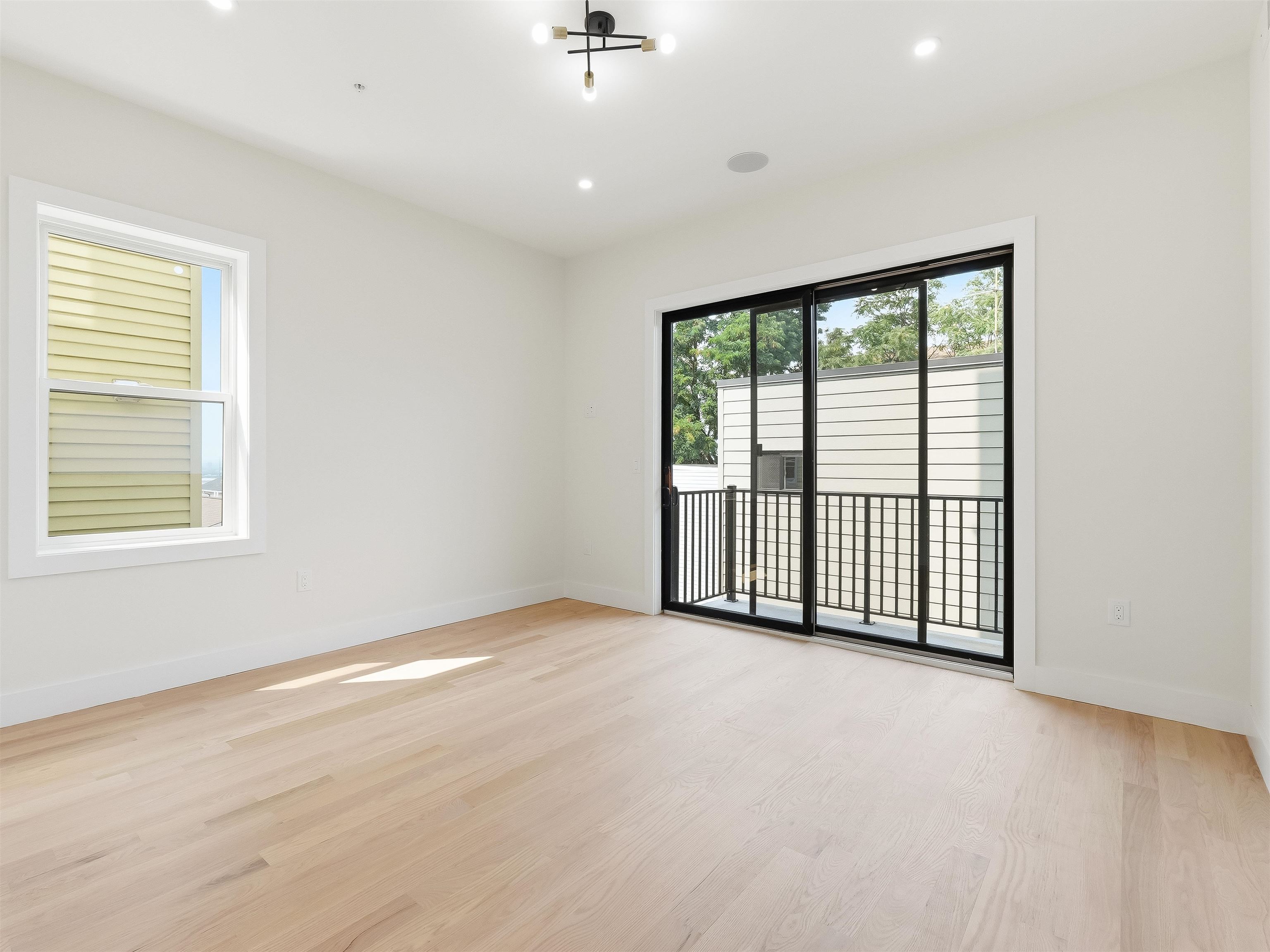 152 Bleecker St 2 Property Photo 24