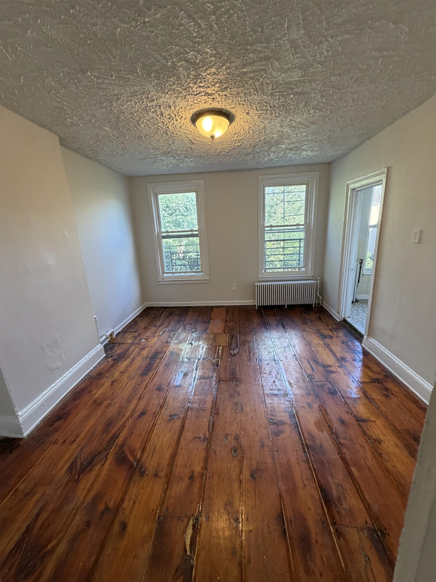 642 Jersey Ave 3 Property Photo 4
