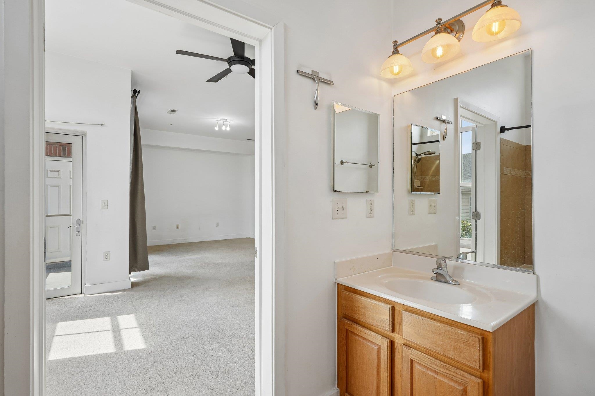 3 Greenwich Dr 97 Property Photo 33