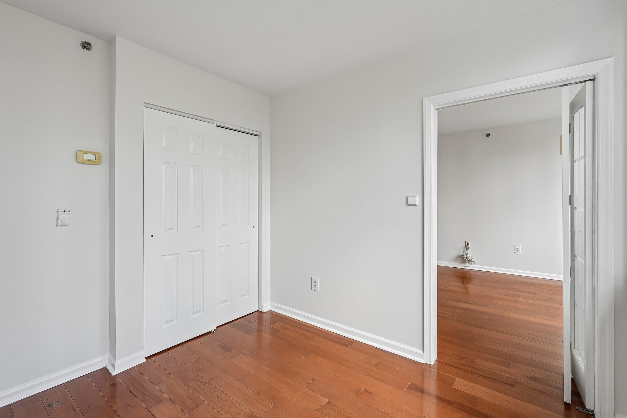 1 2nd St 1503 Property Photo 15