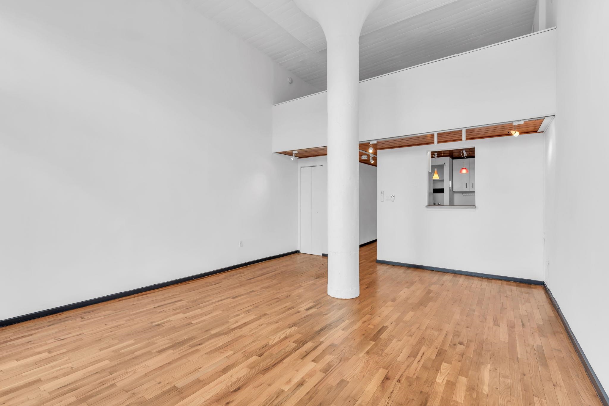 205 10th St 5n Property Photo 12