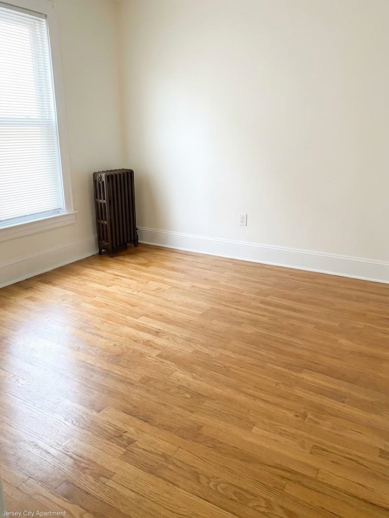 46 Williams Ave 2 Property Photo 5
