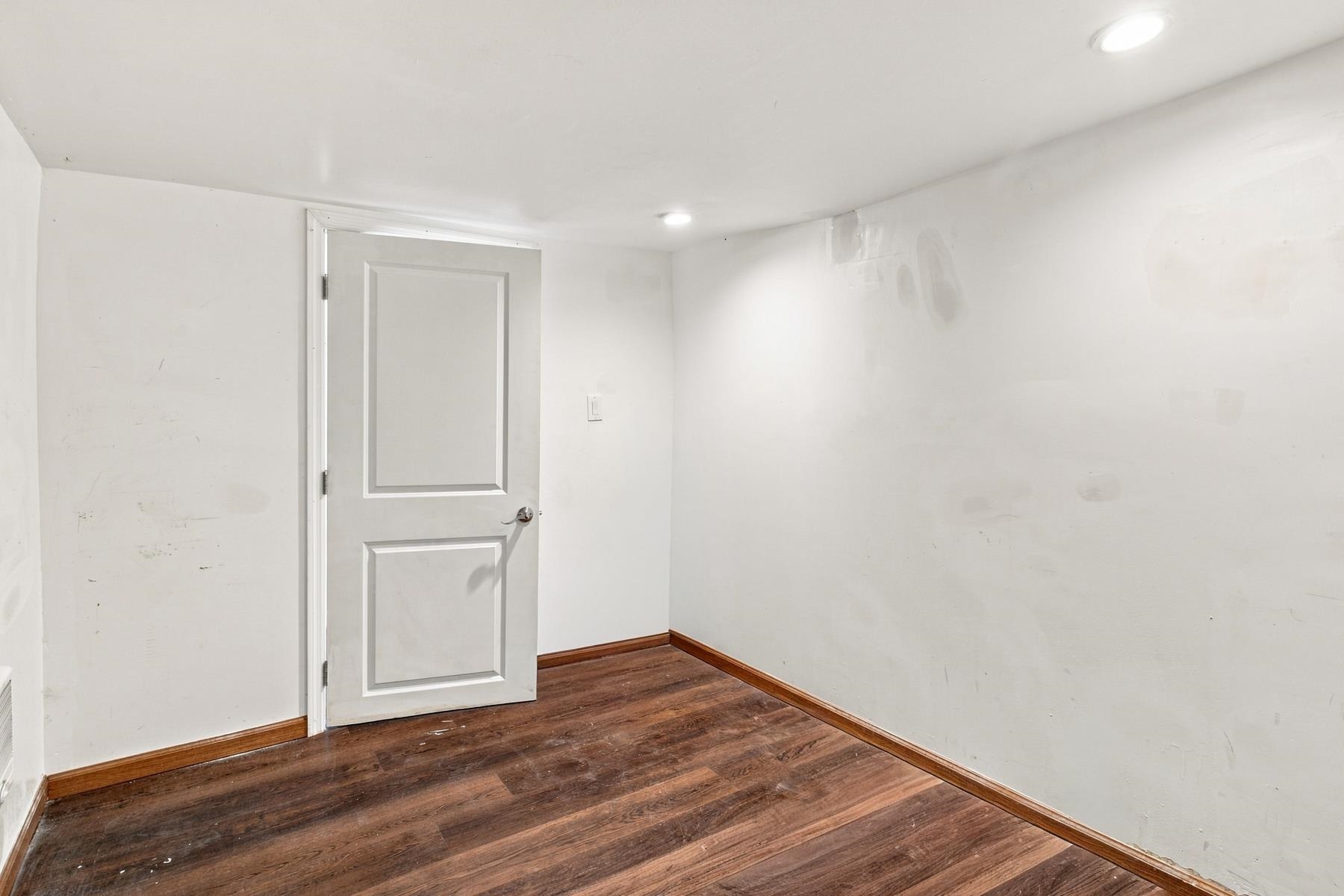 65 Baldwin Ave Property Photo 8