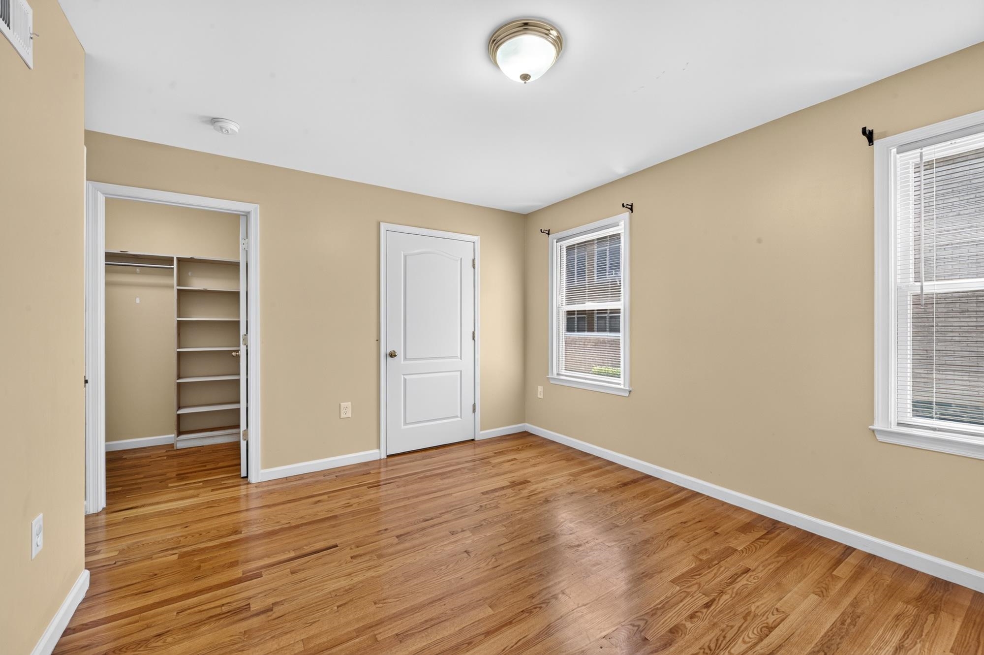 43 Manhattan Ave 1 Property Photo 10