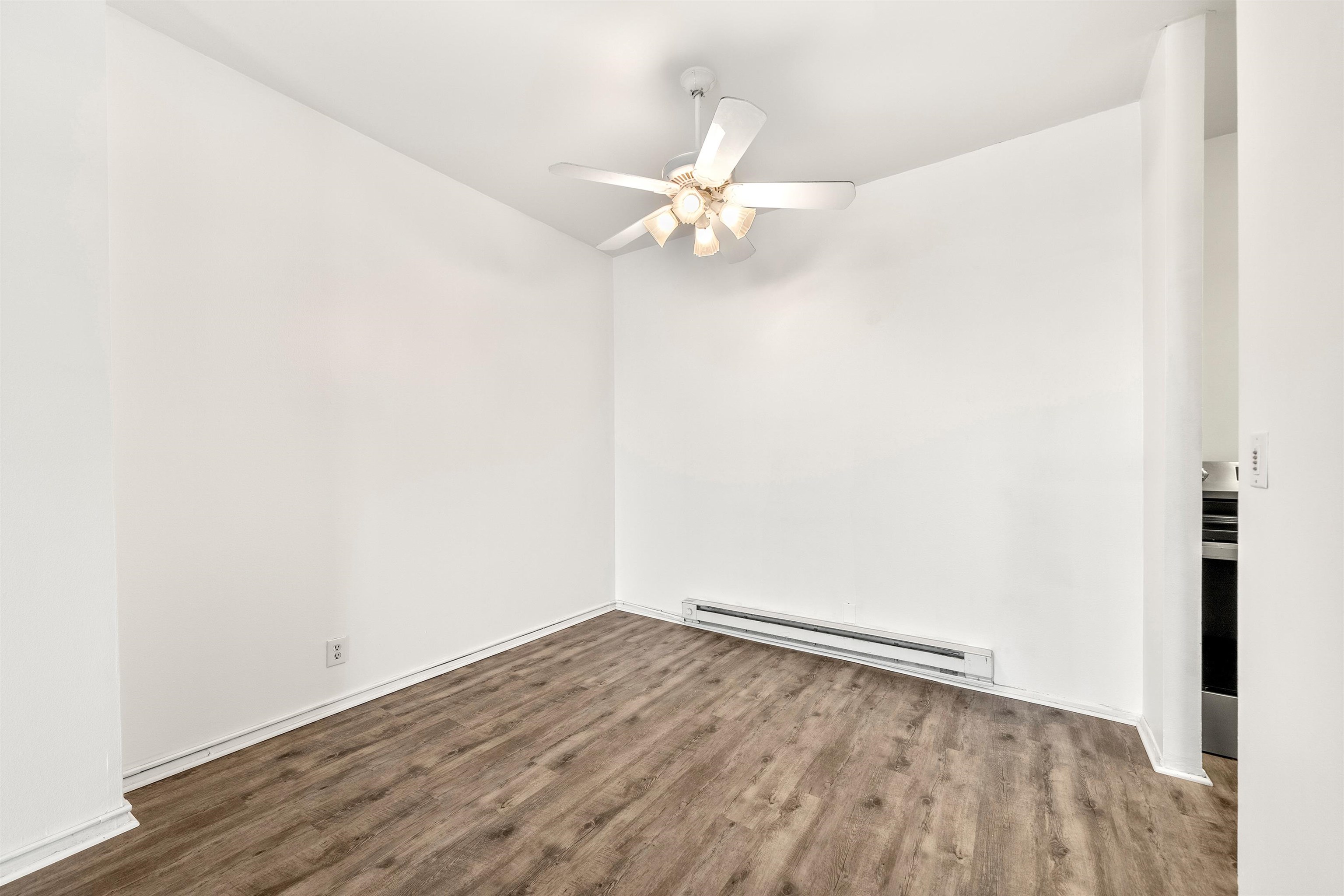 7855 Blvd East 30h Property Photo 16