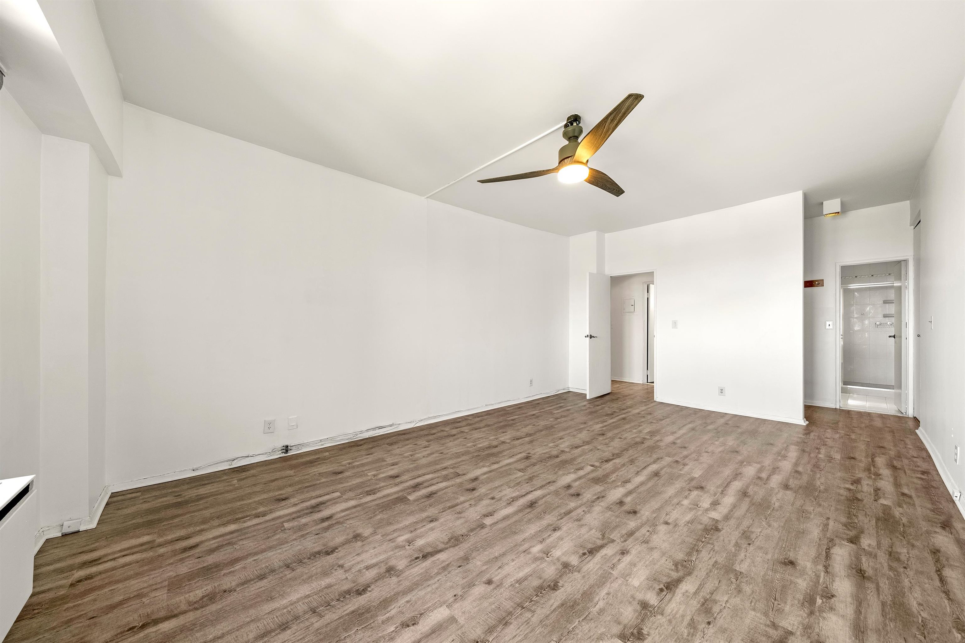 7855 Blvd East 30h Property Photo 22