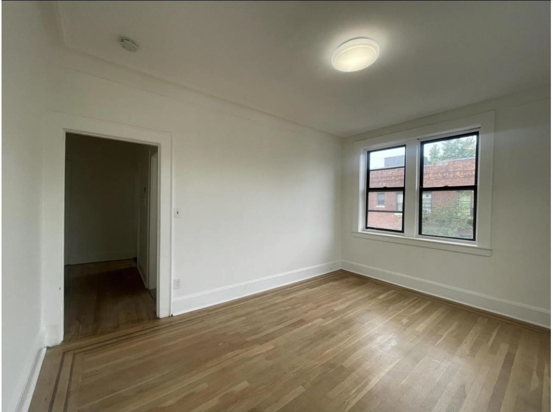 2 Noll Pl 14 Property Photo 2
