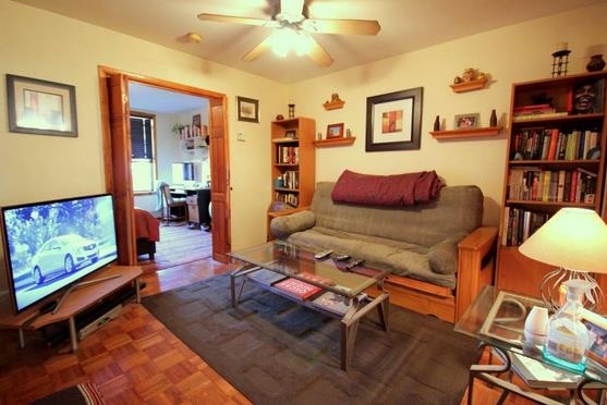 502 Washington St 1 Property Photo 3