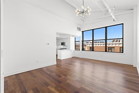 300 Communipaw Ave 310 Property Photo 4