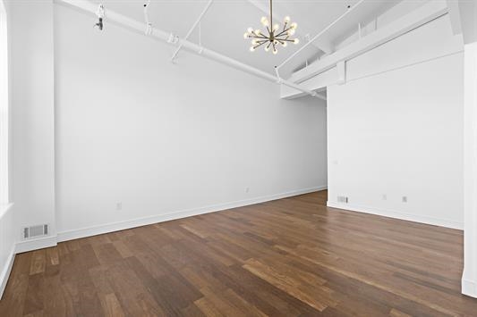 300 Communipaw Ave 310 Property Photo 6