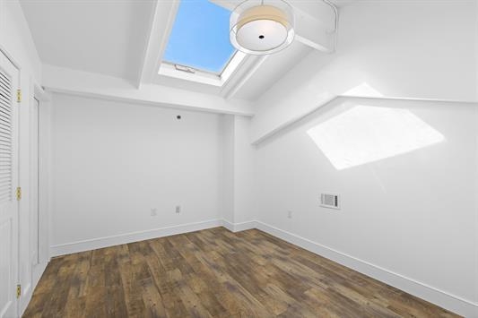 300 Communipaw Ave 310 Property Photo 11