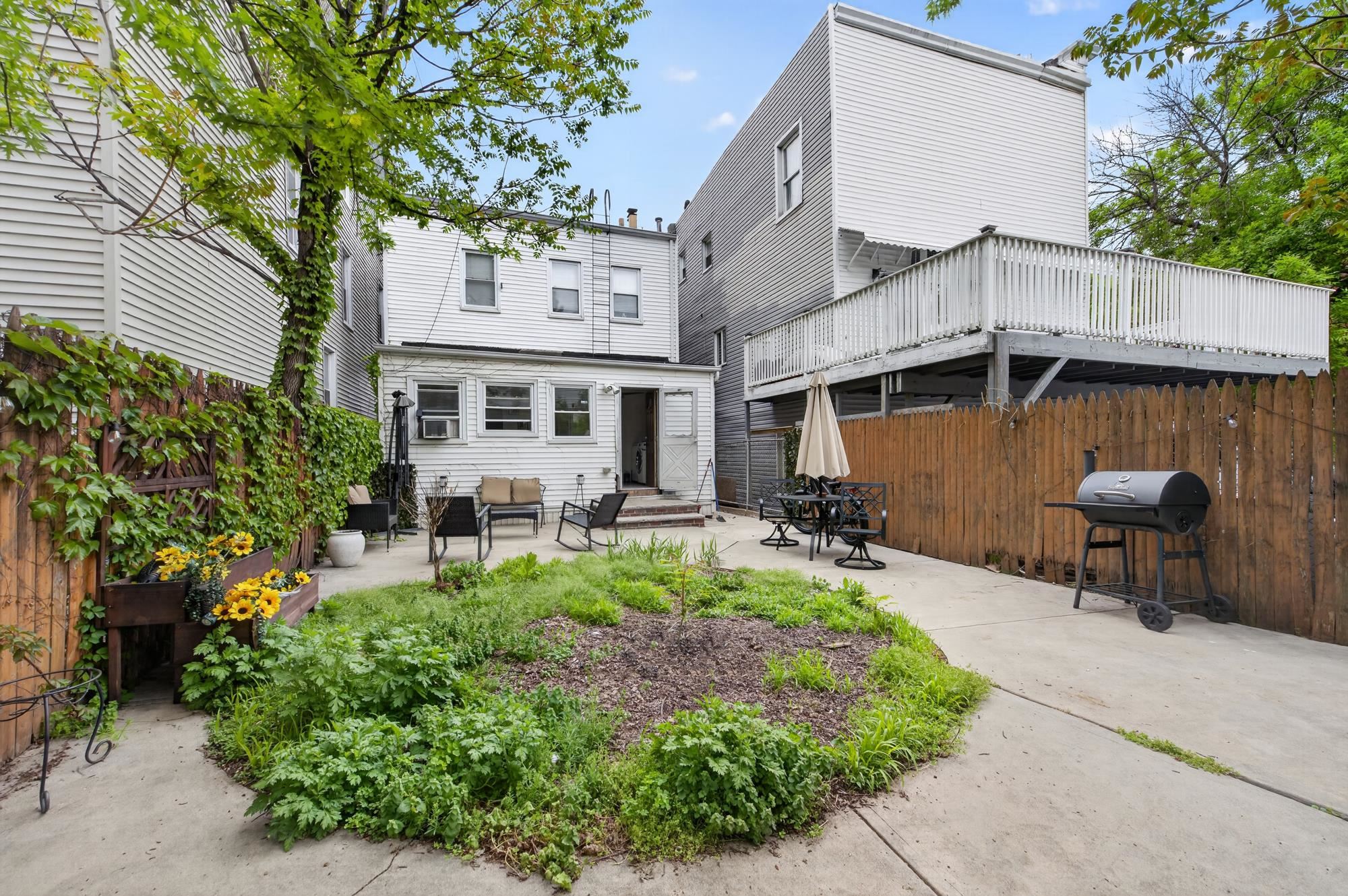 129 Avenue E Property Photo 1