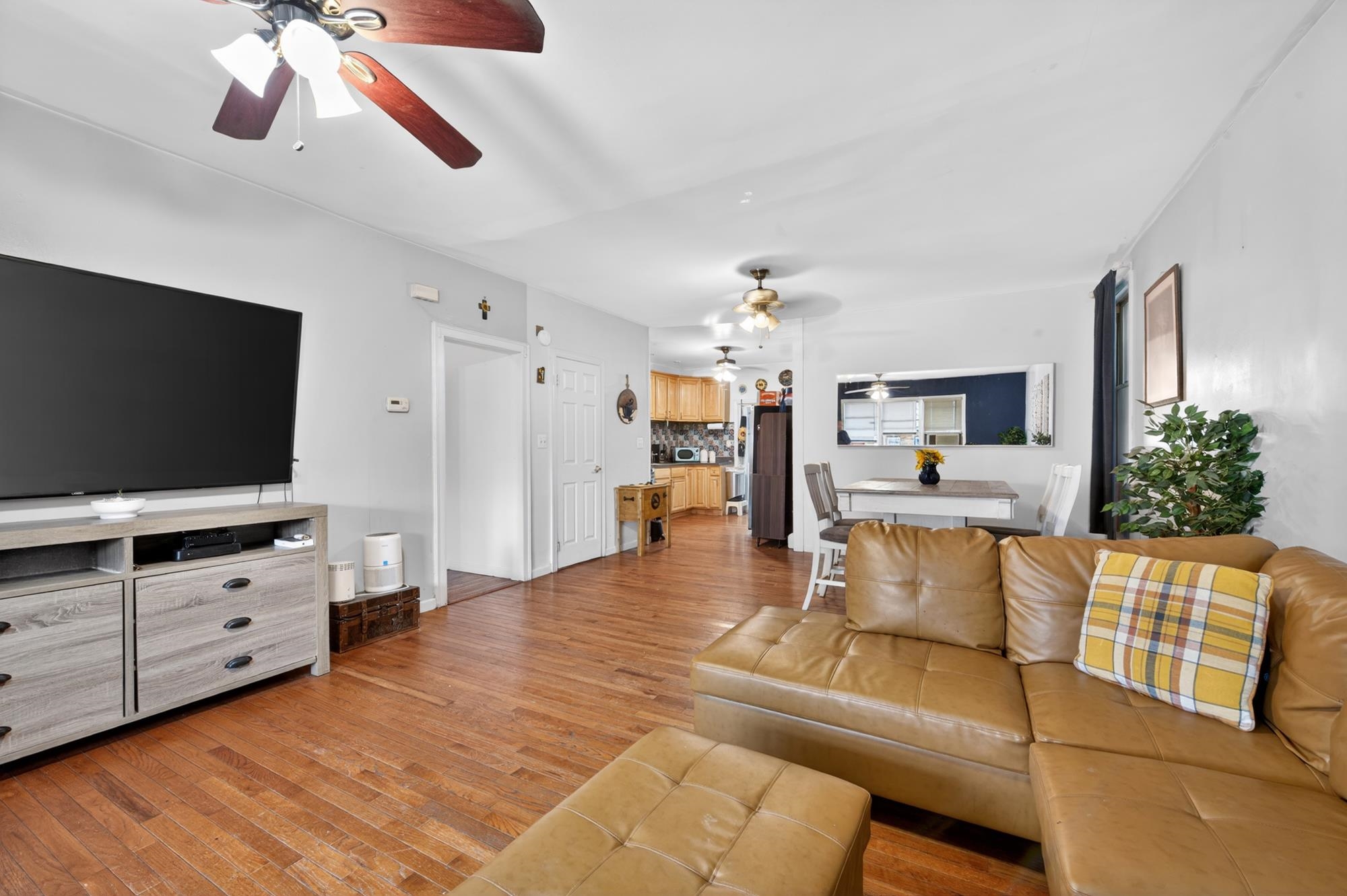 129 Avenue E Property Photo 3