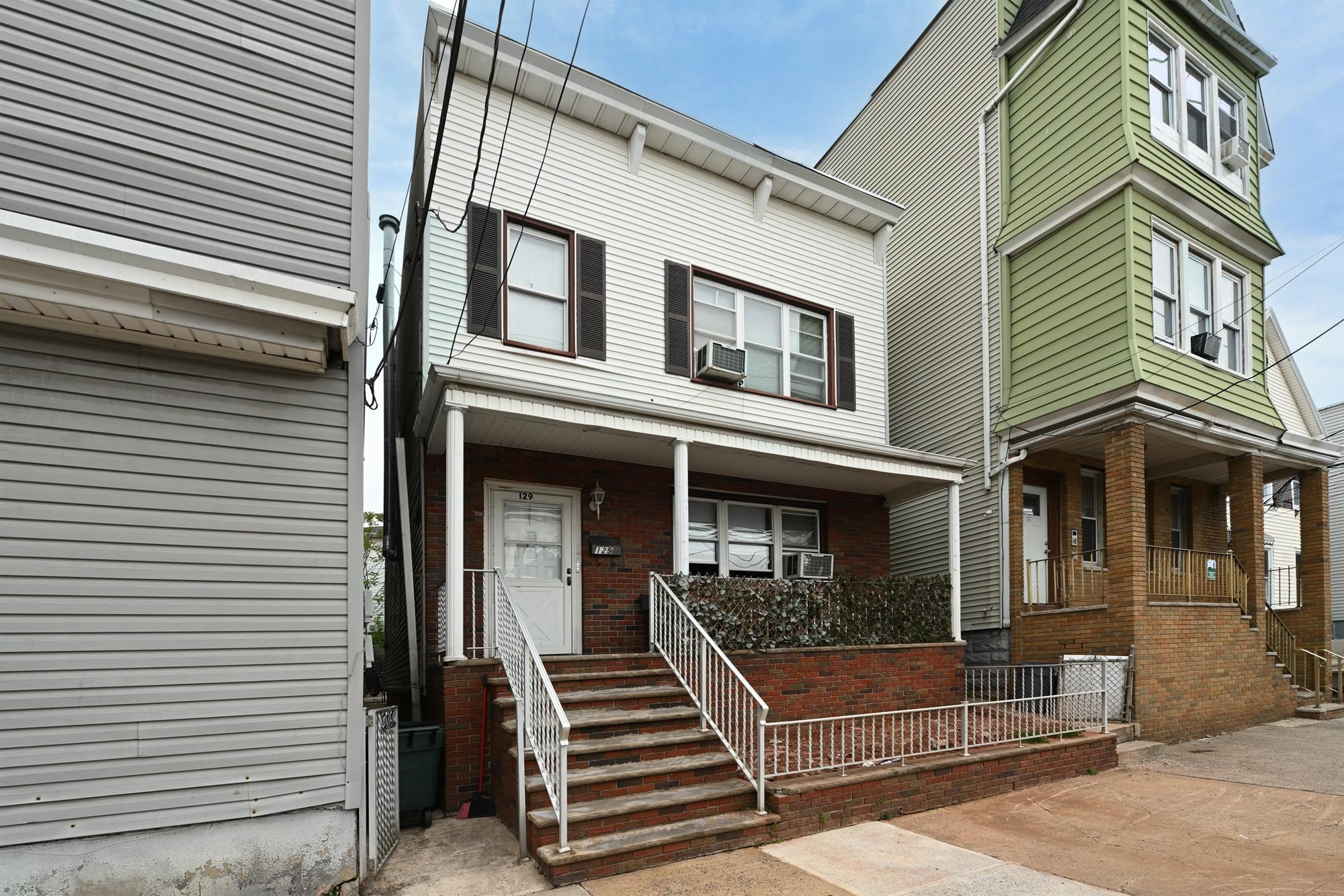 129 Avenue E Property Photo 20