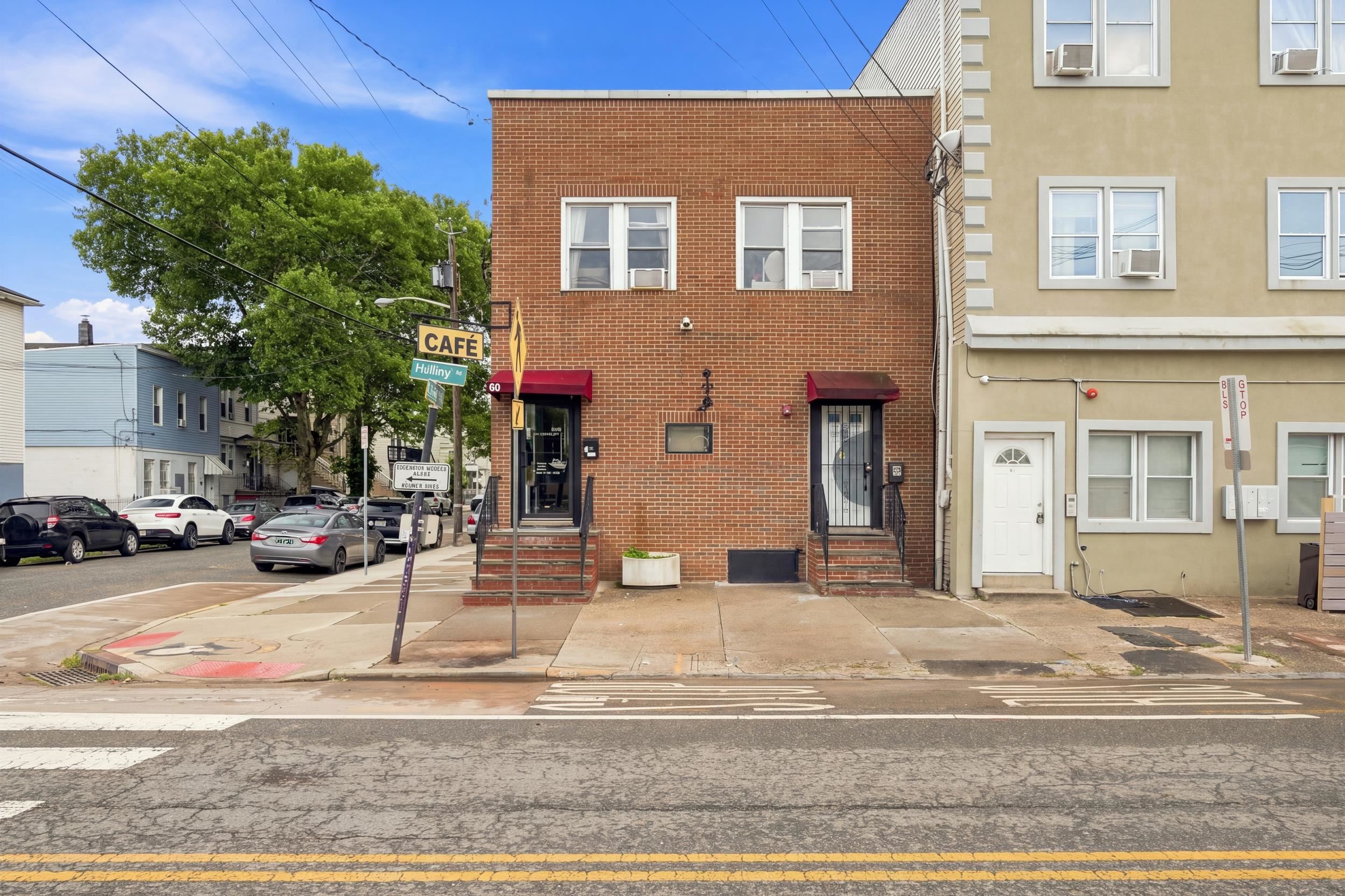 80 Mallory Ave Property Photo 1