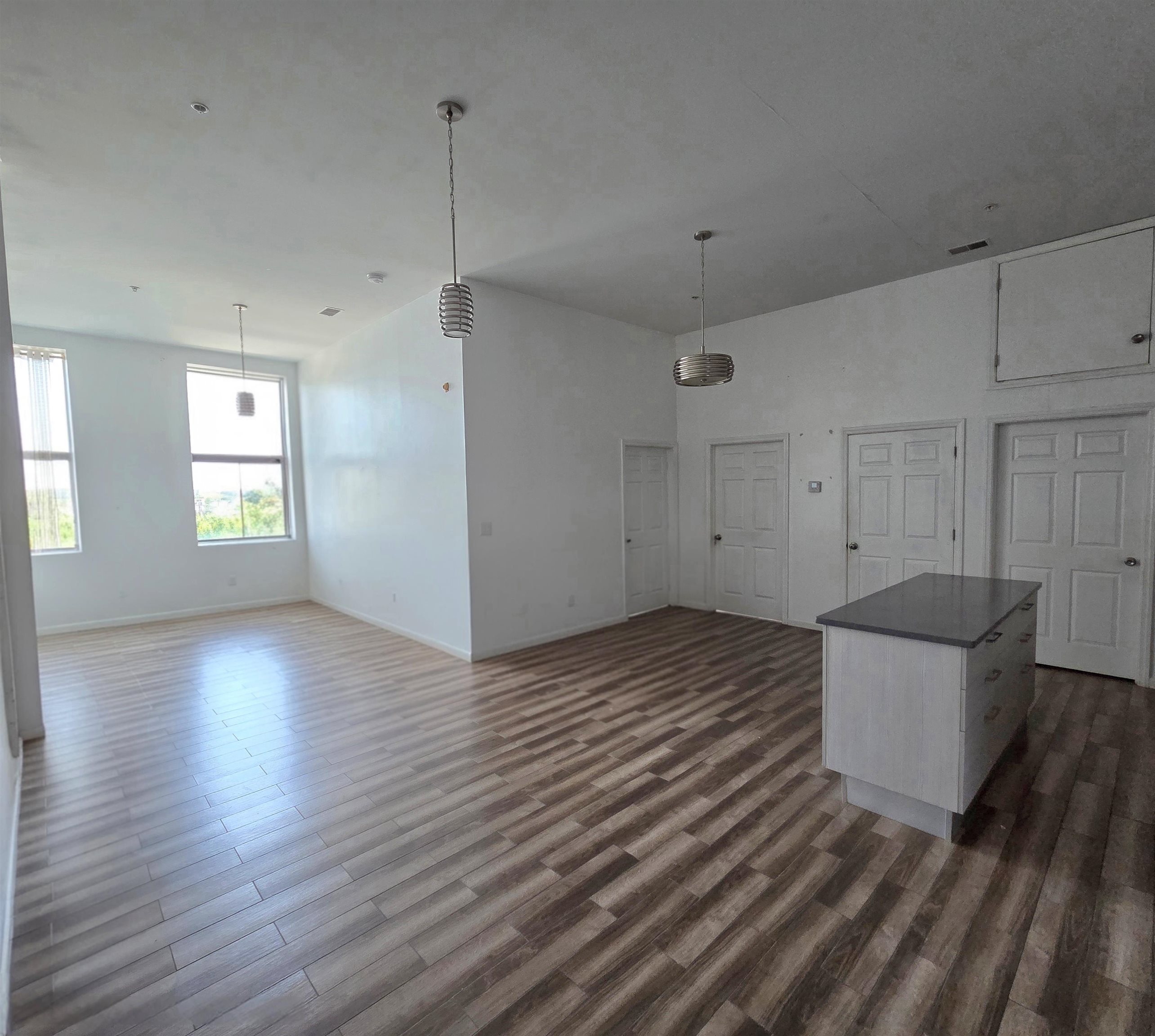 795 Main Ave Property Photo 5
