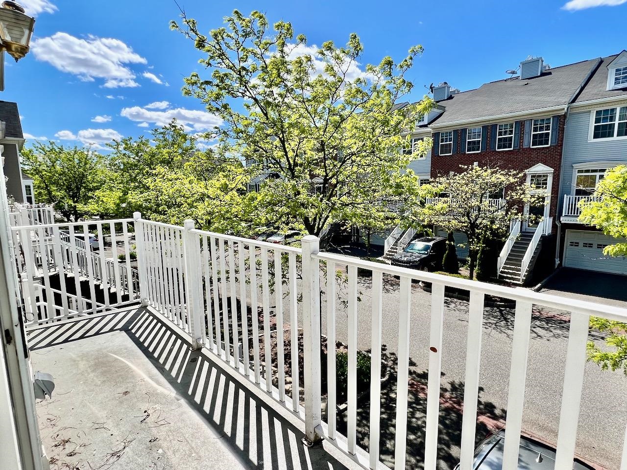 6 Mcmartin Ct Property Photo 2